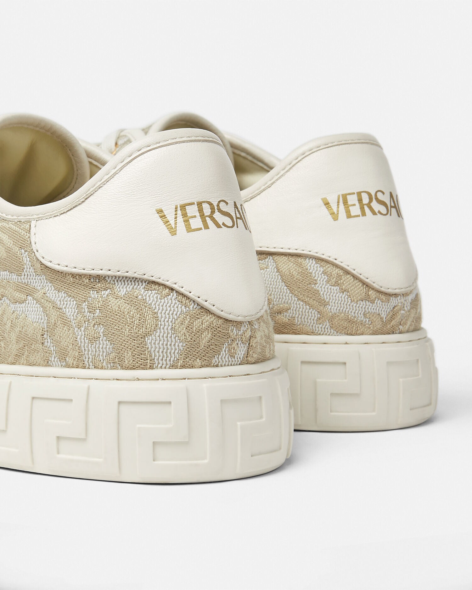 グレカ ジャカード キャンバス スニーカー ベージュ,プリント | VERSACE JP