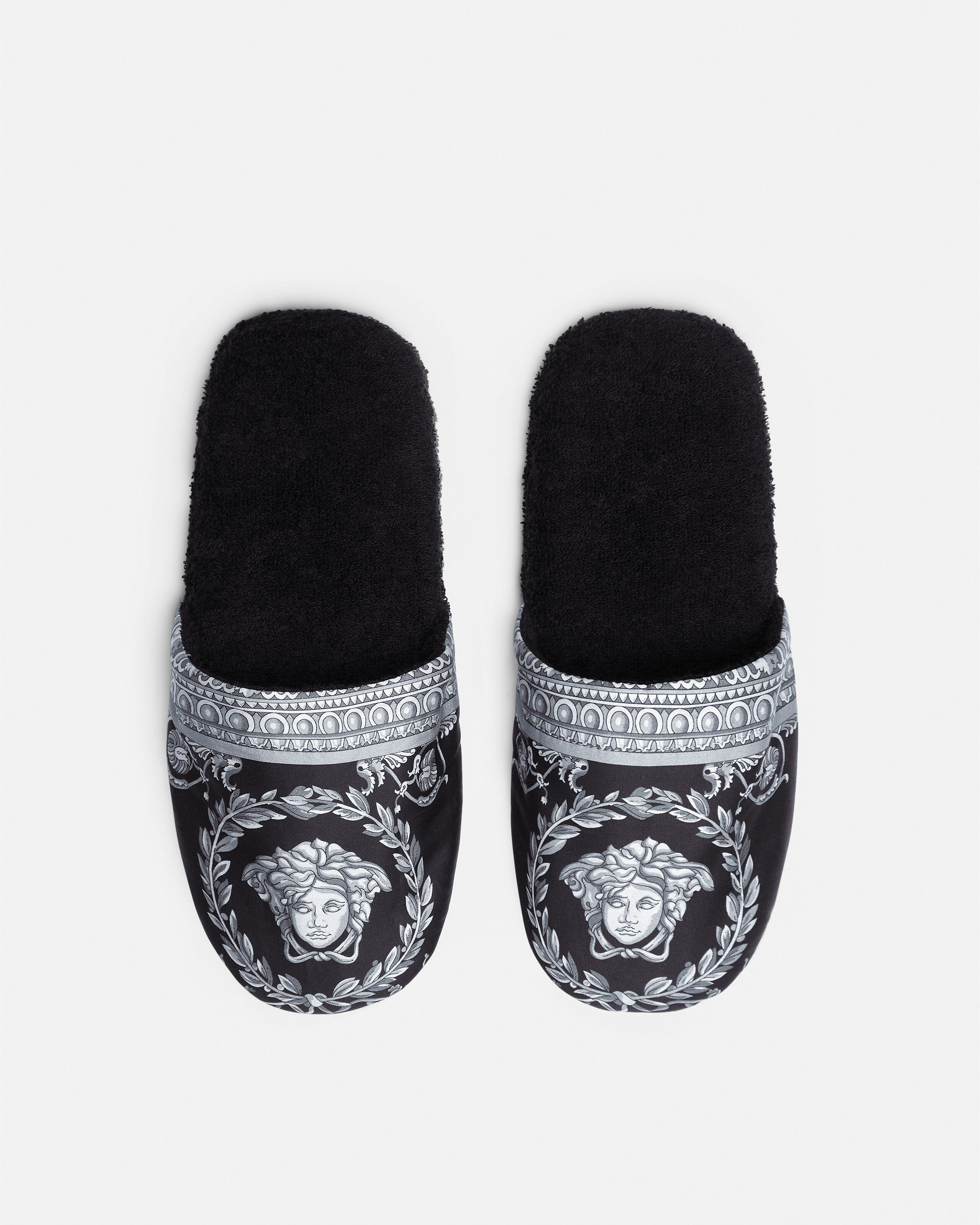 I ♡ バロック スリッパ ブラック | VERSACE JP