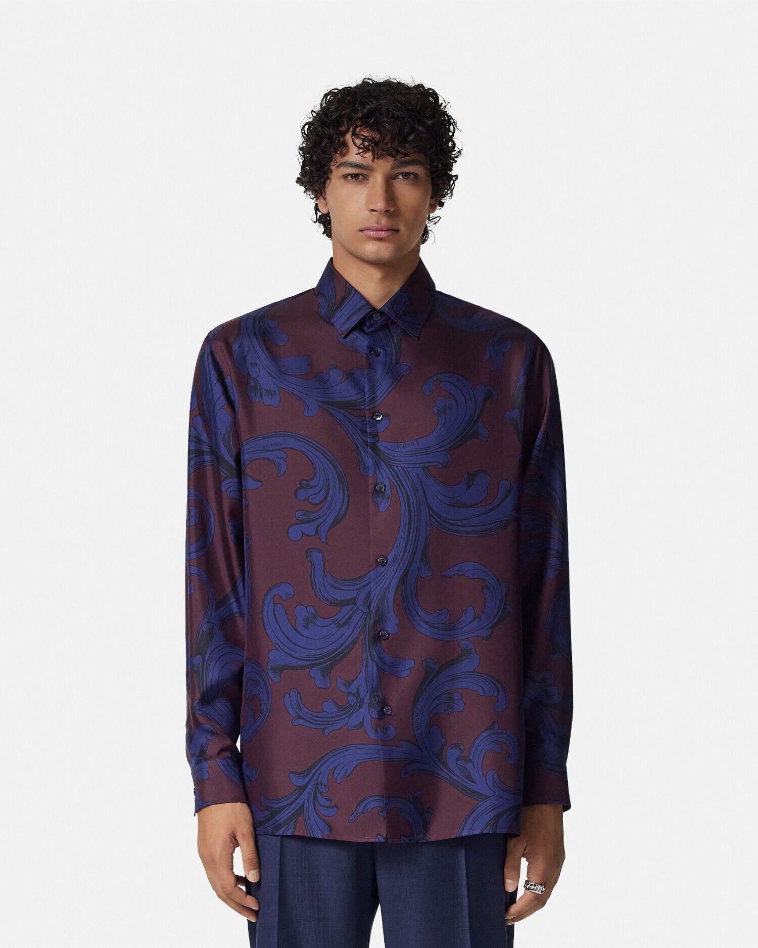関税込 日本未入荷 ヴェルサーチェ シルクシャツ バロッコリーフ シルク シャツ バロッコ リーフ ブルー,ブラウン | VERSACE JP