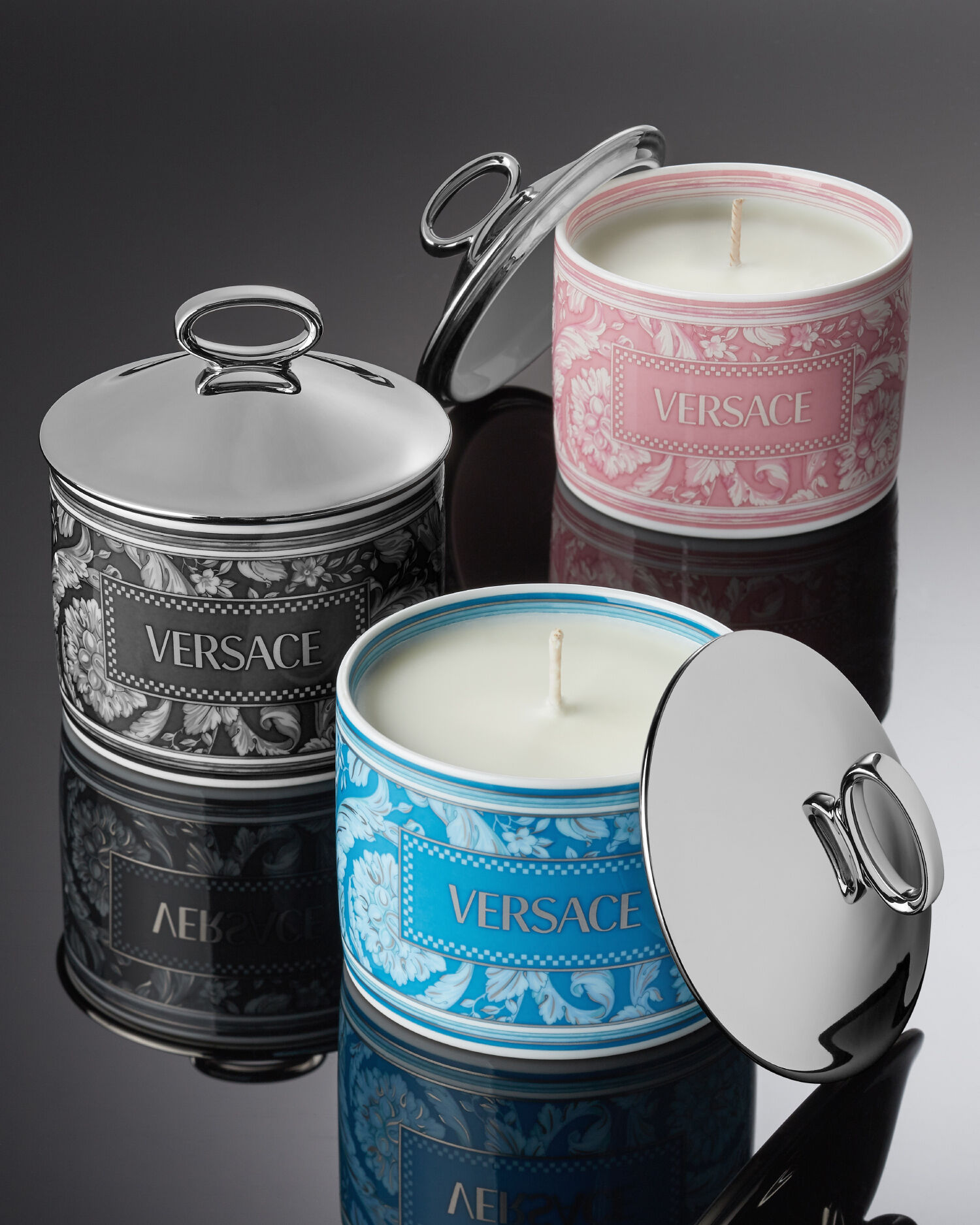 バロッコ ローズ スモール アロマ キャンドル ピンク | VERSACE JP