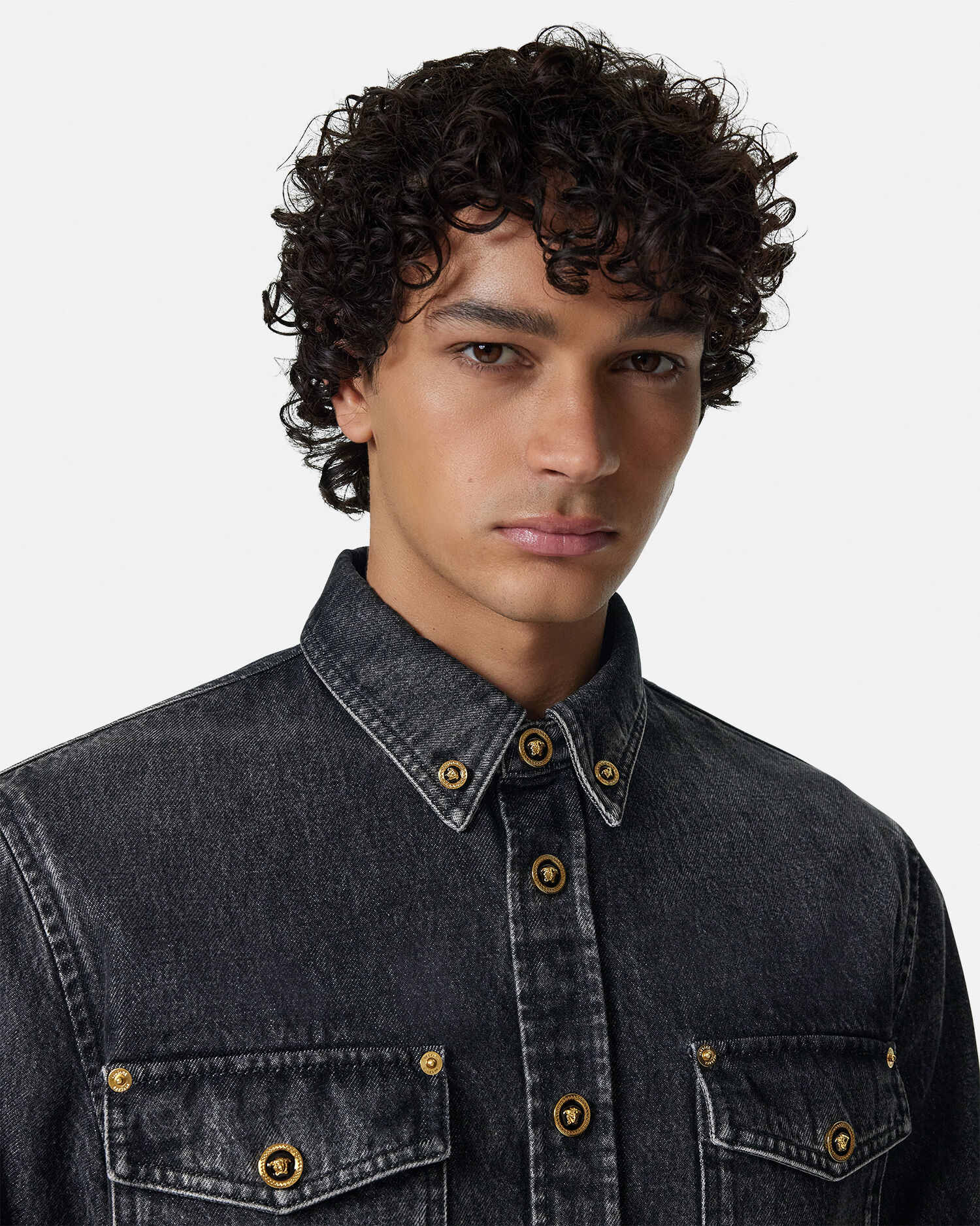デニム オーバーシャツ ブラック | VERSACE JP