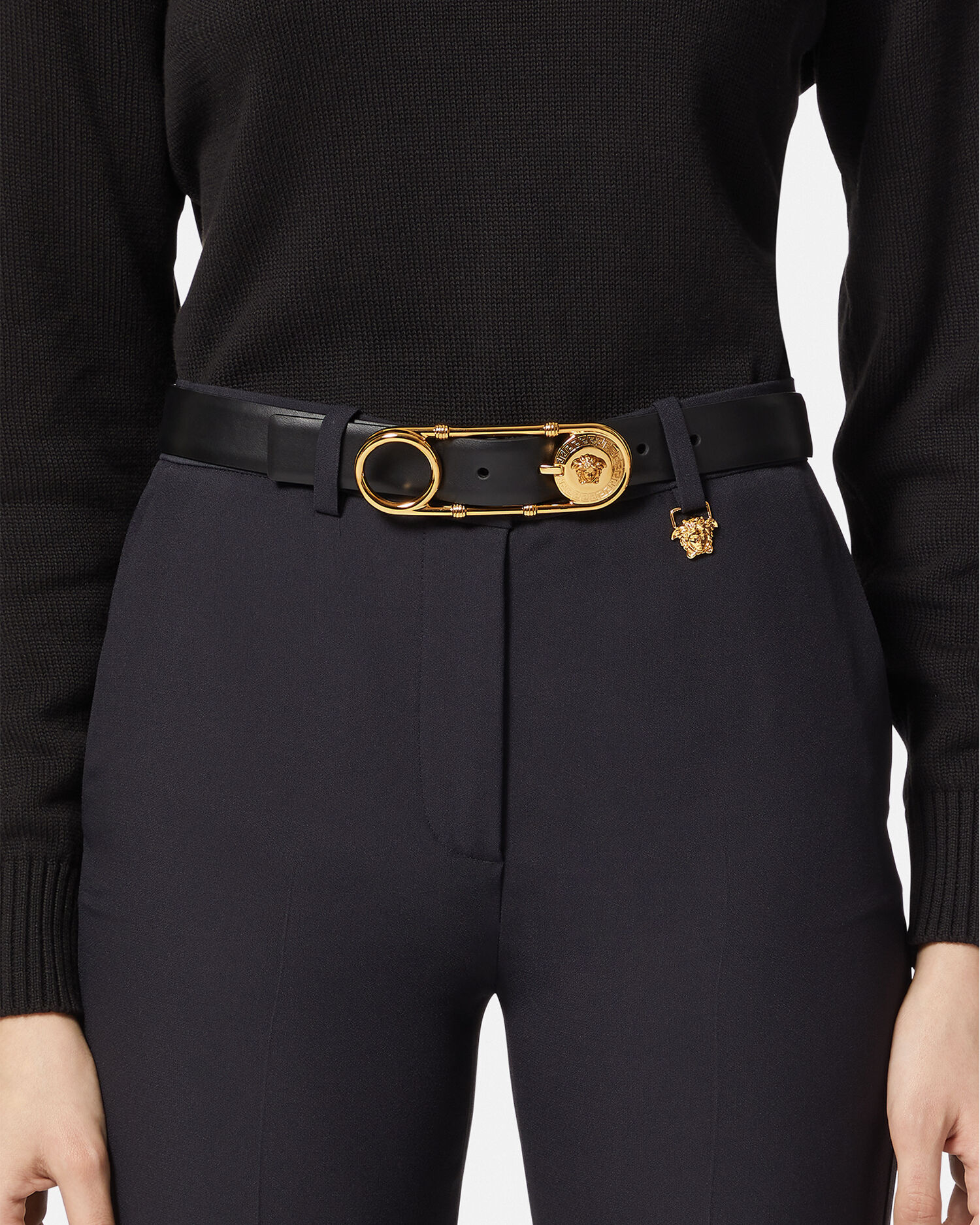 セーフティー ピン レザー ベルト 3cm ブラック,ゴールド | VERSACE JP