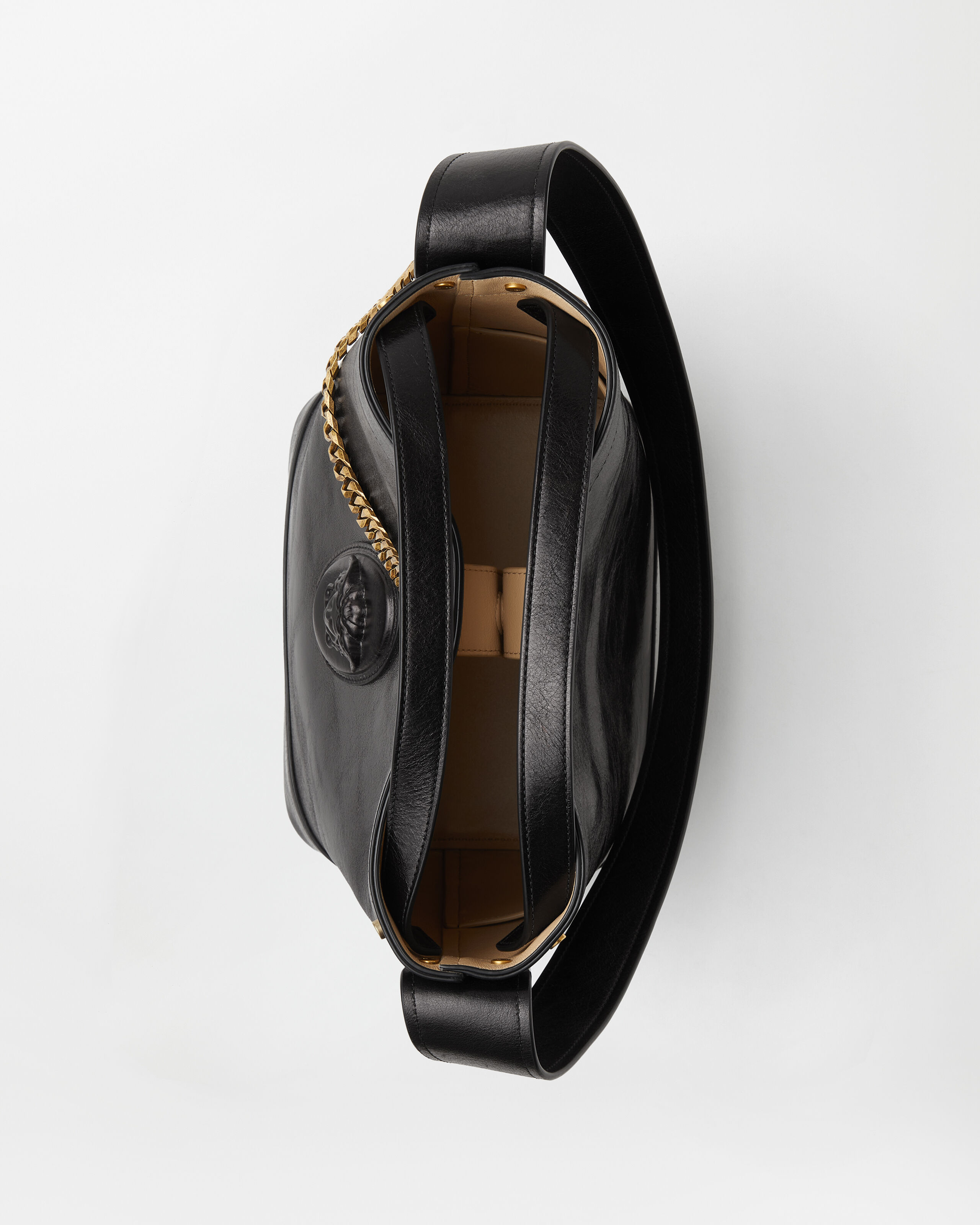 ピヴォ スモール レザー バケット バッグ ブラック | VERSACE JP ピヴォ スモール レザー バケット バッグ ブラック | VERSACE JP