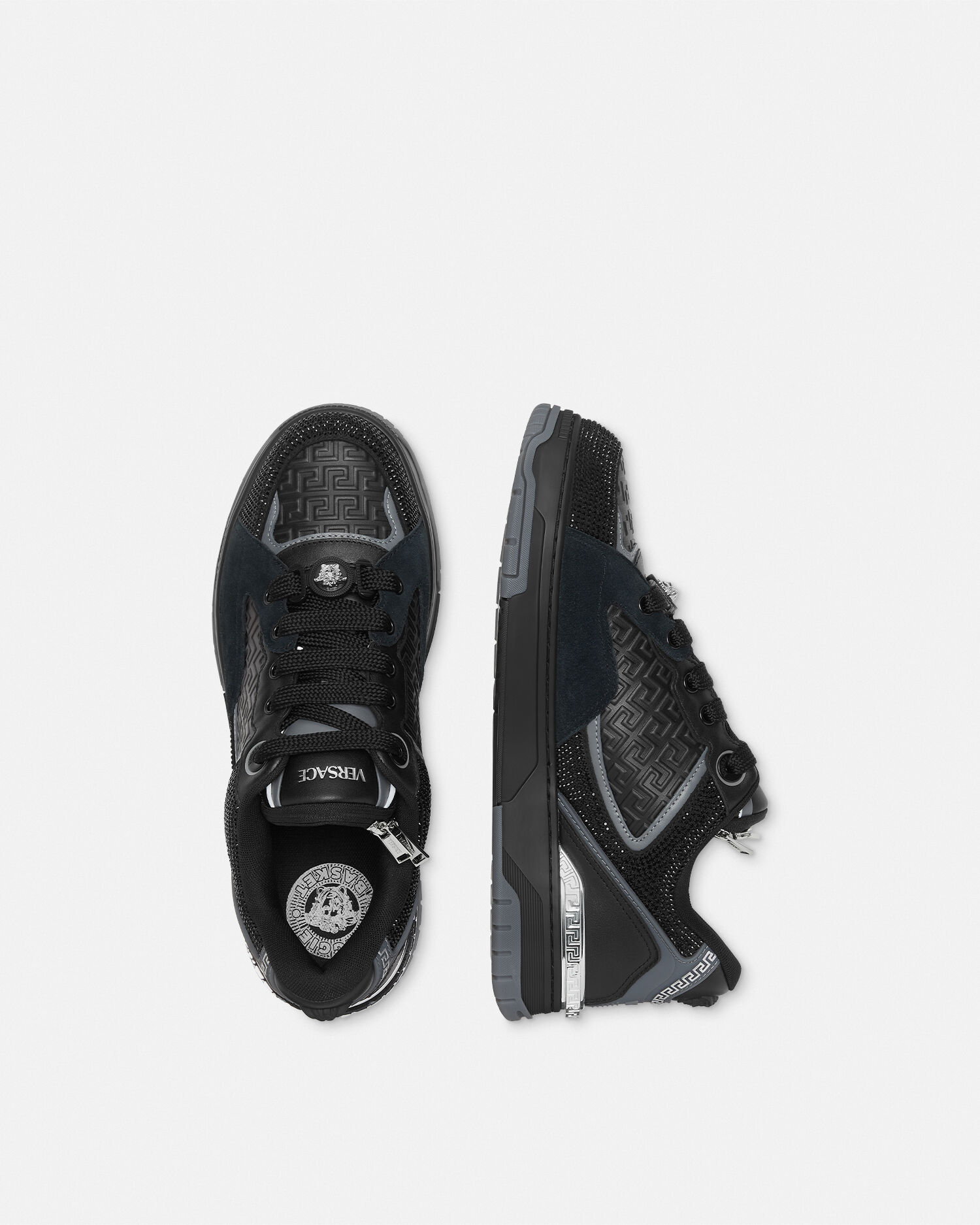 ビギー バスケット 装飾付き レザー スニーカー ブラック | VERSACE JP