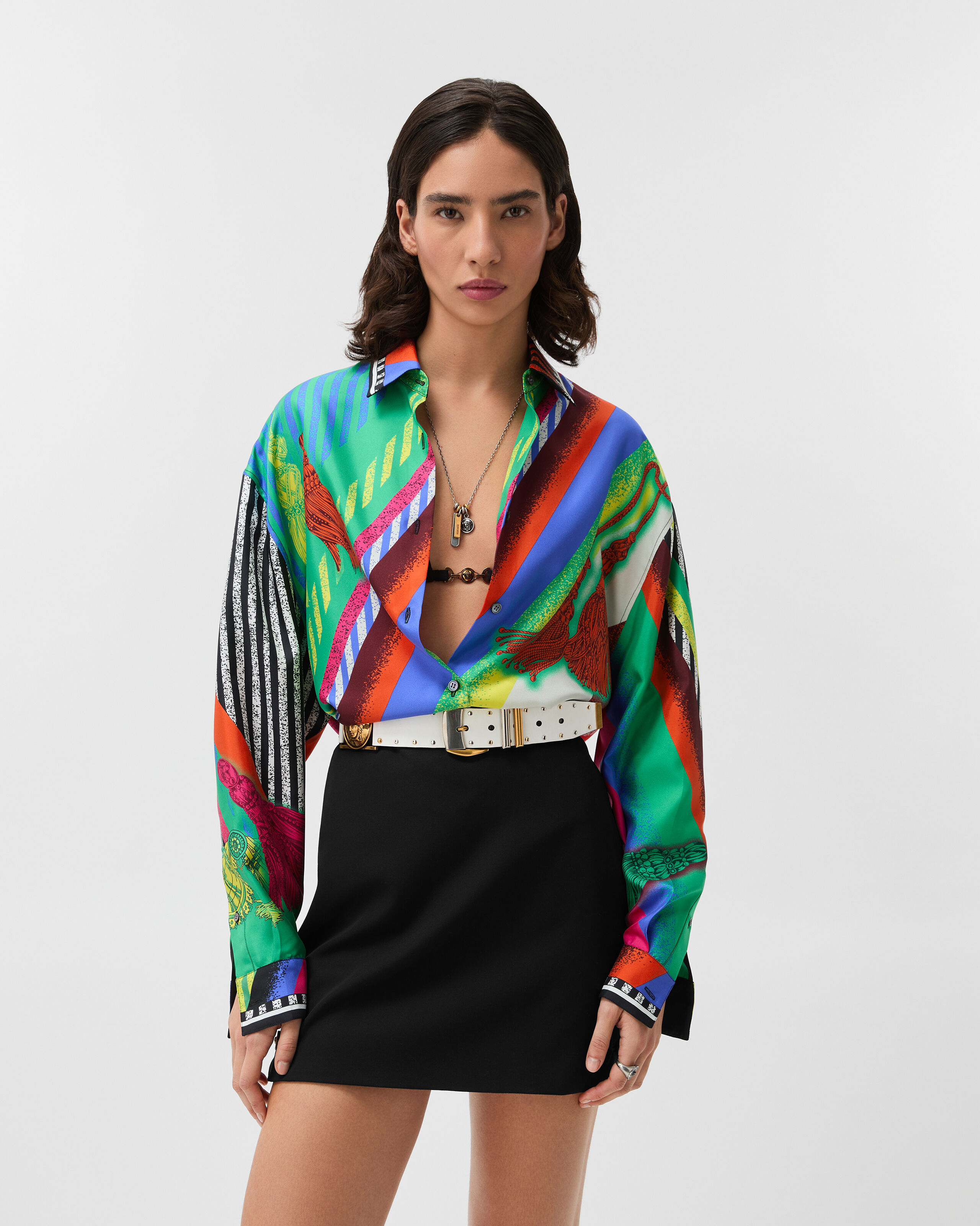 VERSACE マルチカラー クロップドジャケット プリント シルク ツイル シャツ マルチカラー | VERSACE JP