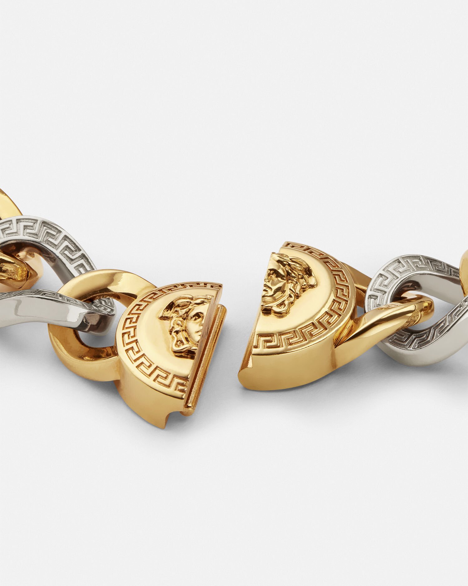 アテッサ新作モデル メドゥーサ チェーン ネックレス ゴールド | VERSACE JP アクセサリー