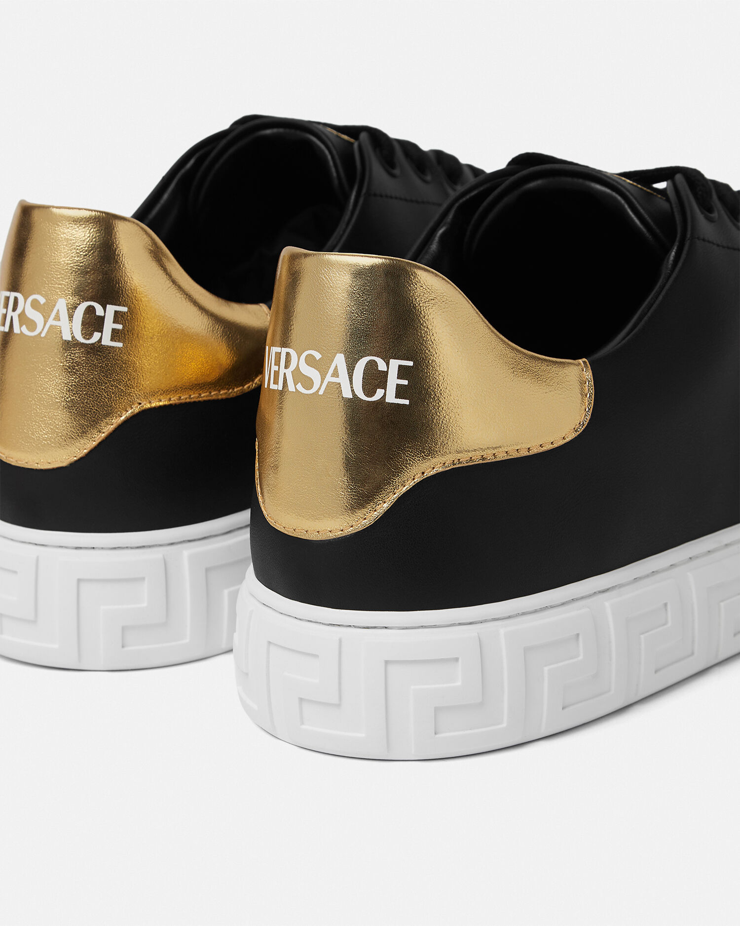 メドゥーサ ビギー グレカ スニーカー | VERSACE JP