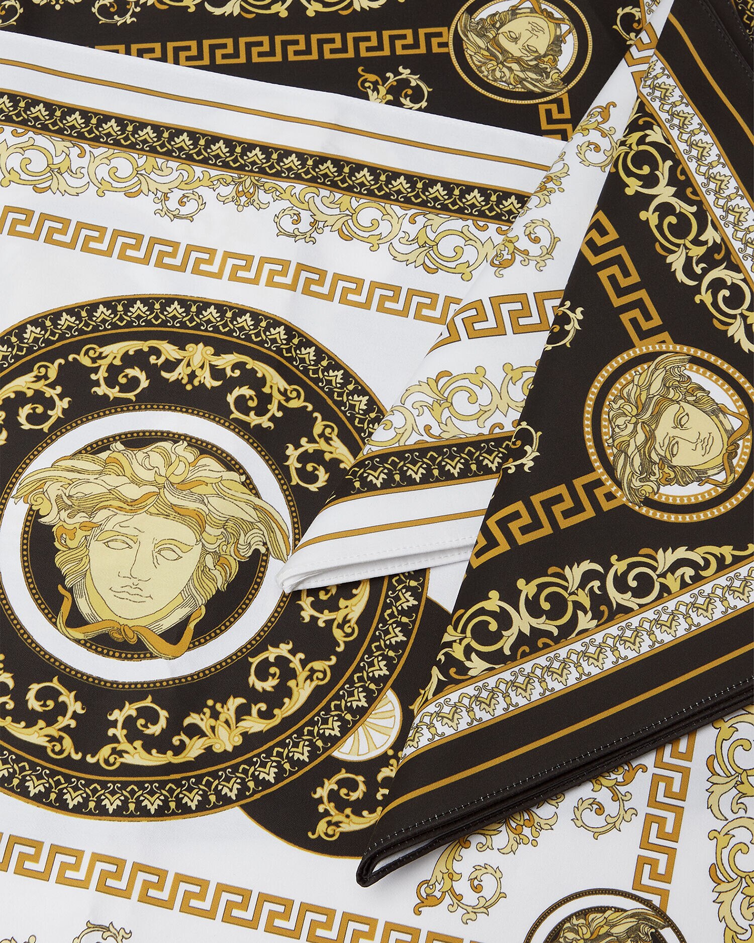 メドゥーサ ガーラ ナプキン & プレースマット セット - Versace