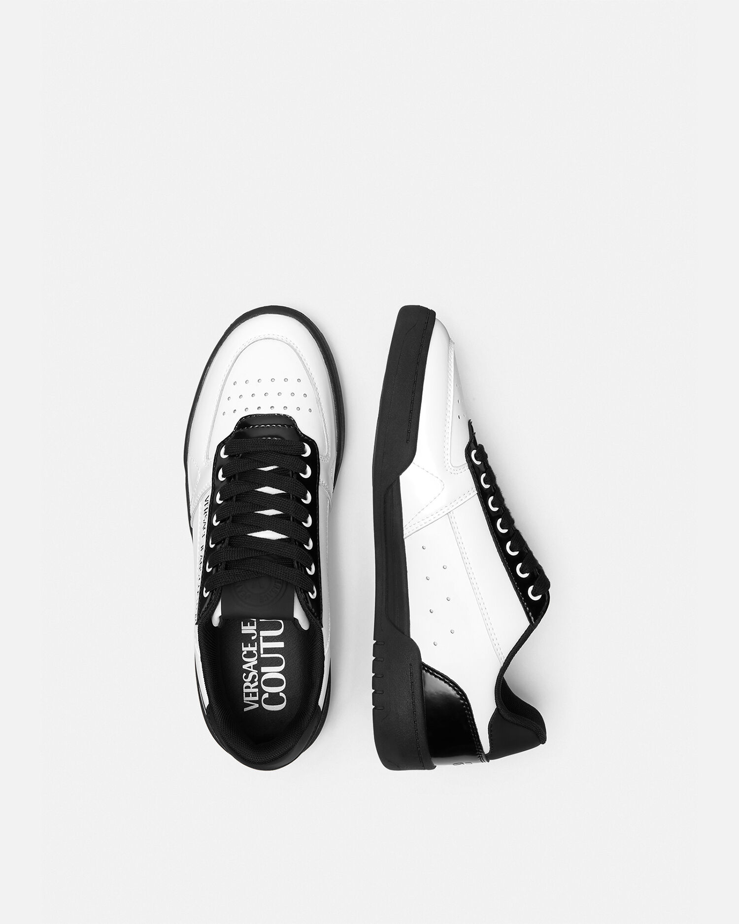 【VERSACE】Brooklyn Sneakers ブルックリンスニーカー Versace Jeans Couture Black Brooklyn Sneakers Versace