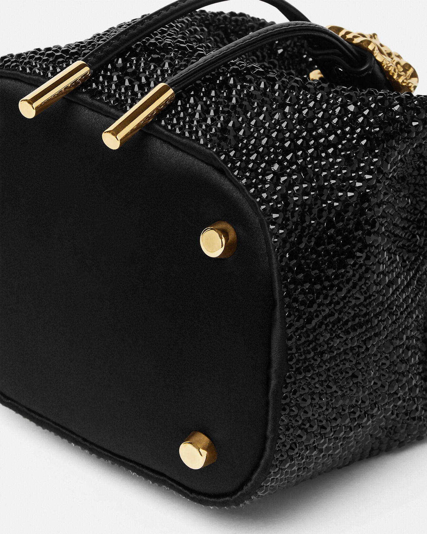 ラ メドゥーサ 装飾付き サテン ミニ バケット バッグ | VERSACE JP