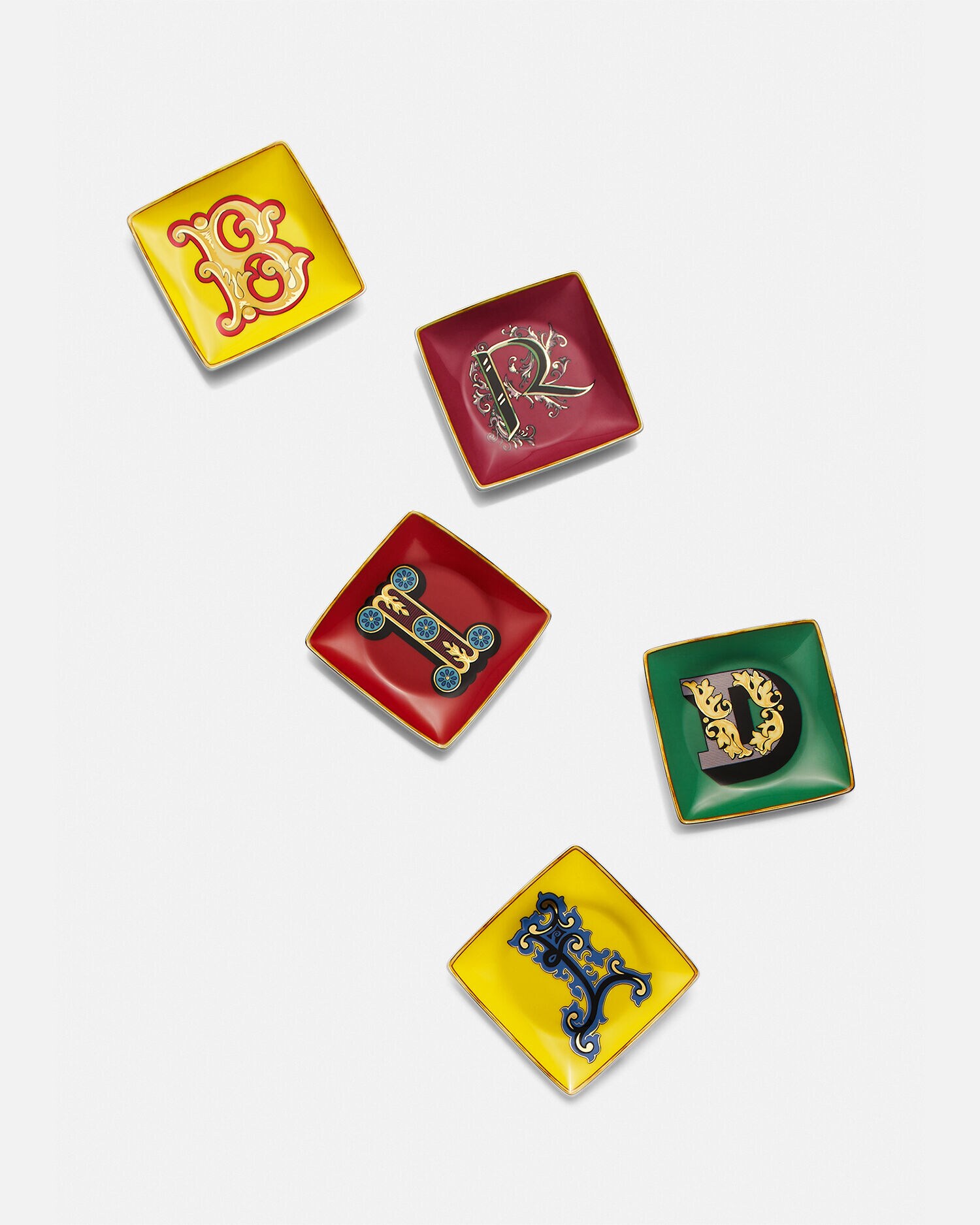 ヴェルサーチ versace エッセンス エサーリアル 50ml 香水