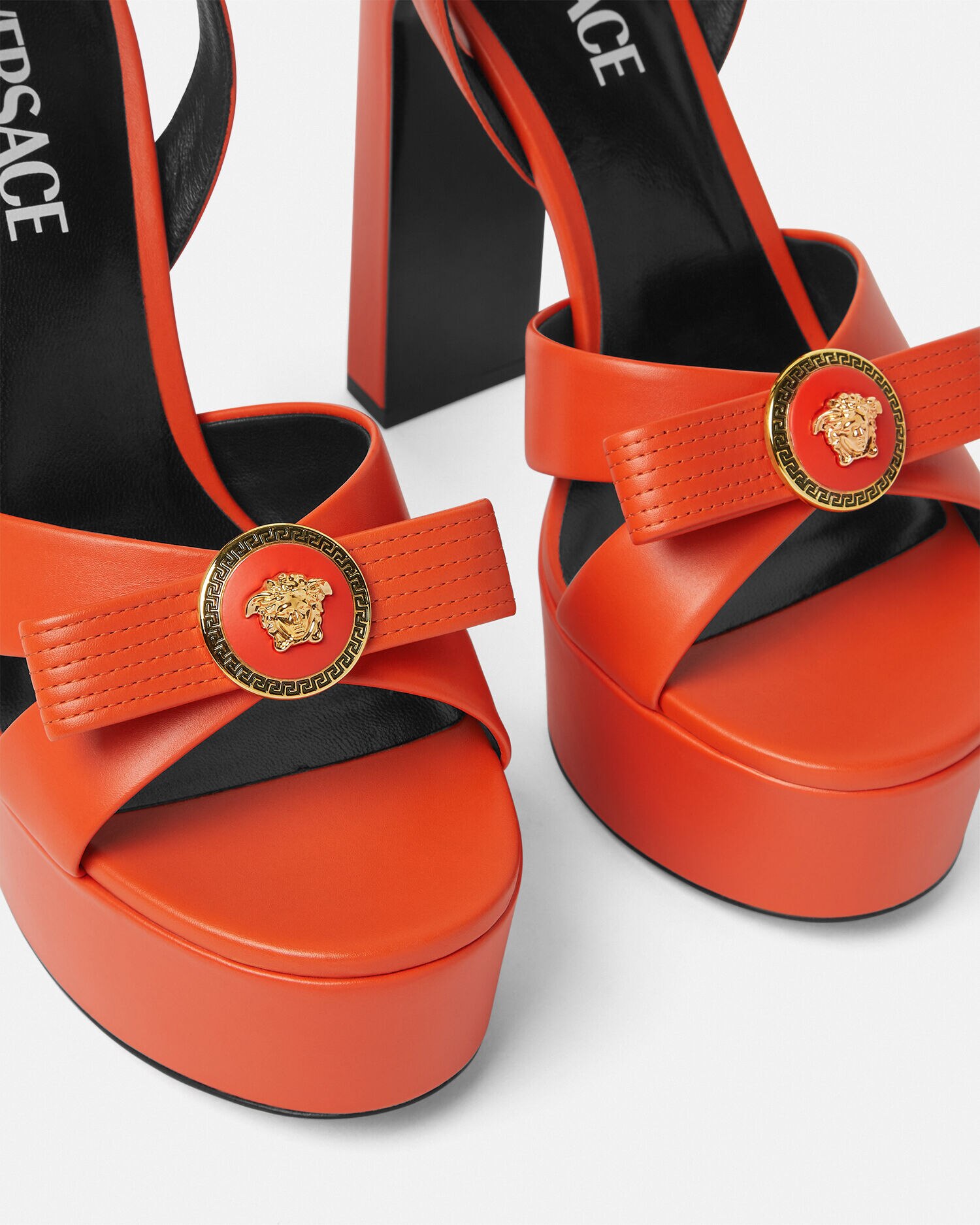 ヴェルサーチェ☆サンダル リボン オレンジ ジャンニ リボン サンダル 140 mm オレンジ | VERSACE JP