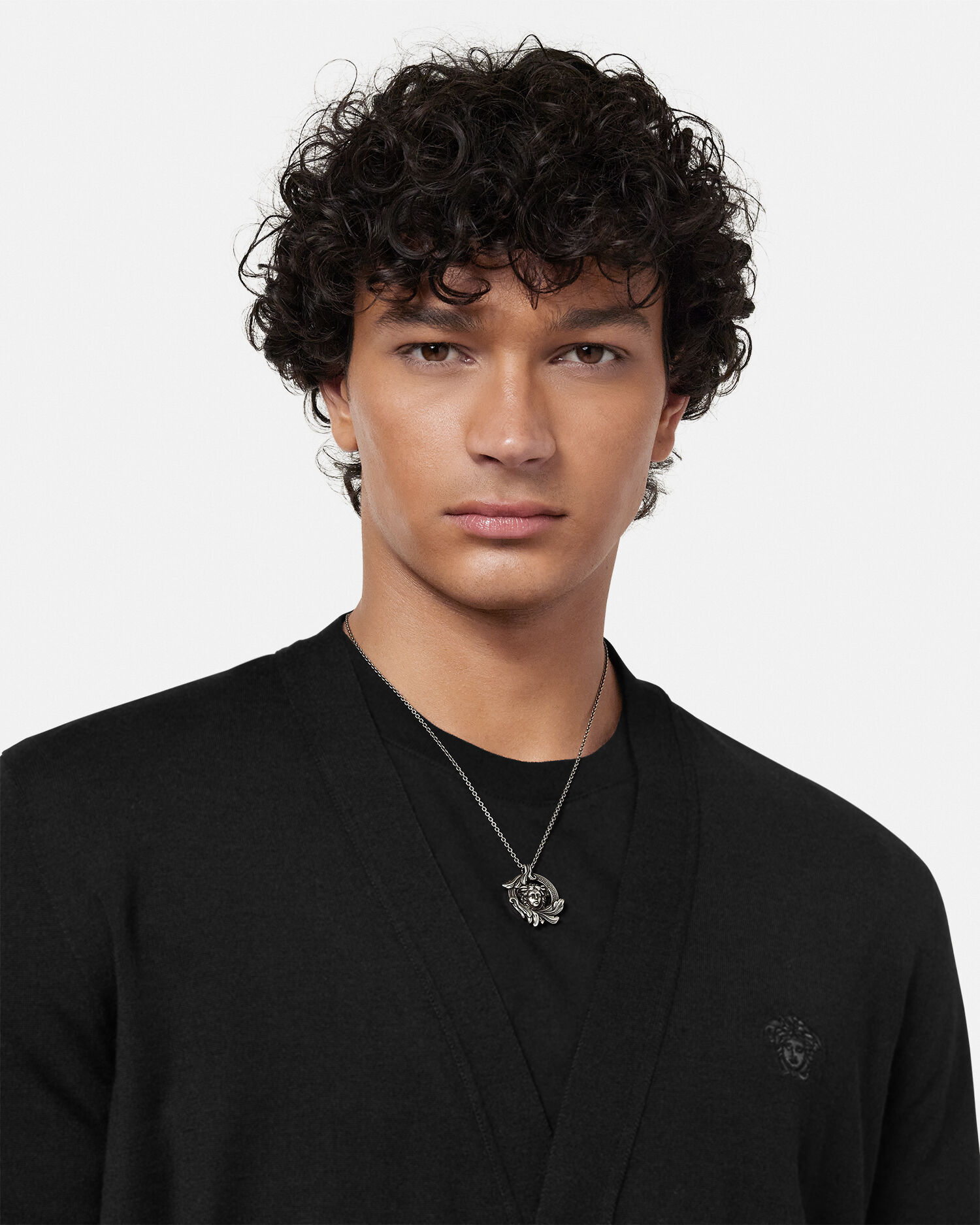 VERSACE ネックレス メドゥーサ バロッコ ネックレス メドゥーサ バロッコ | VERSACE JP