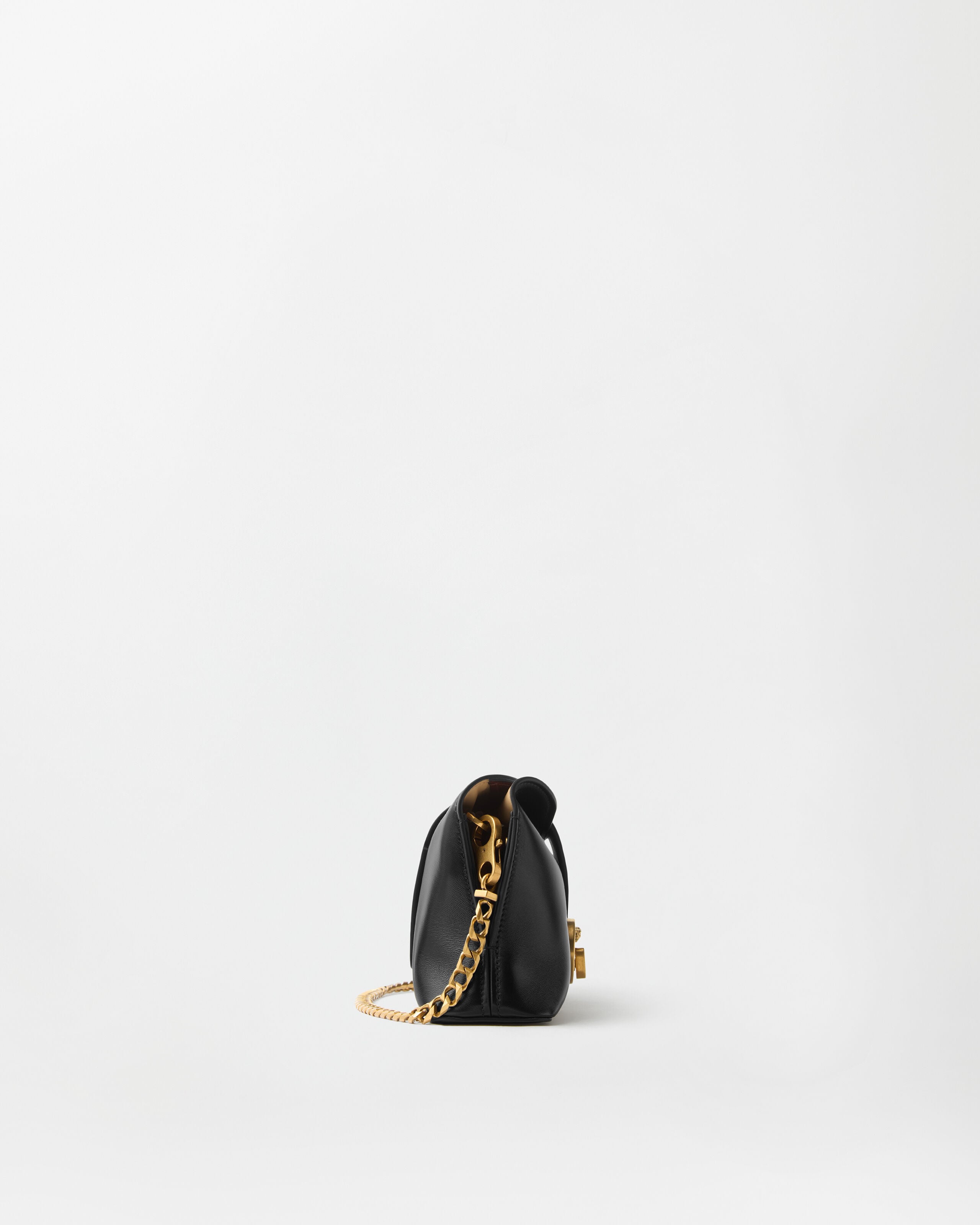 ヴィヴィアン ナッパレザー クラッチ ブラック | VERSACE JP