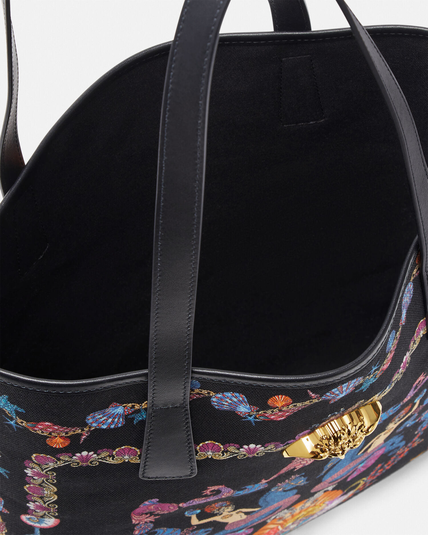 コーラル シアター | VERSACE JP コーラル シアター | VERSACE JP