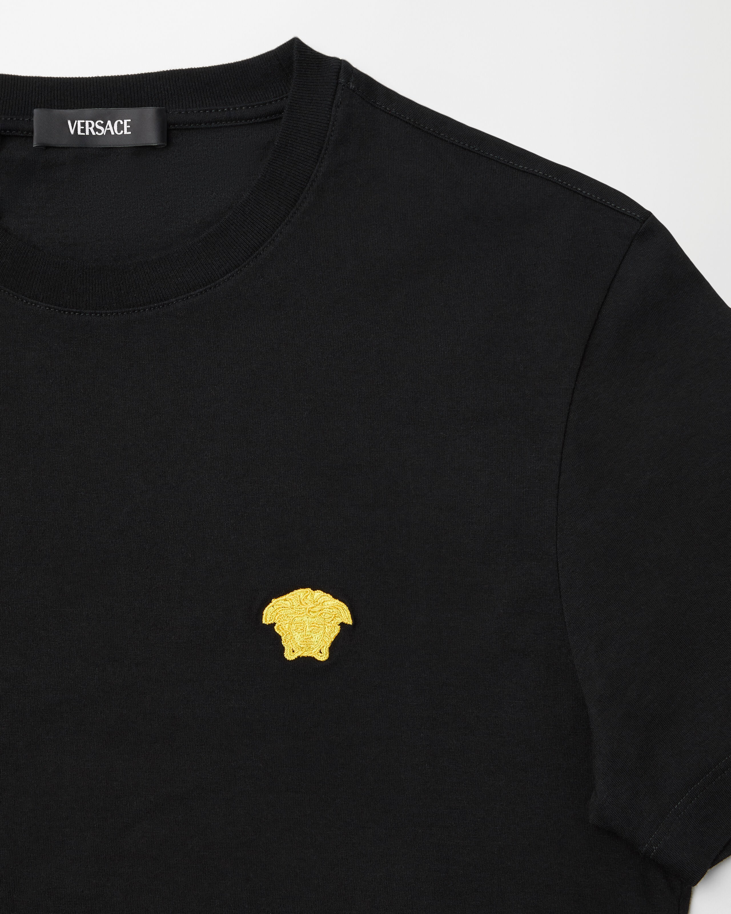 刺繍入り コットンジャージー Tシャツ ブラック | VERSACE JP