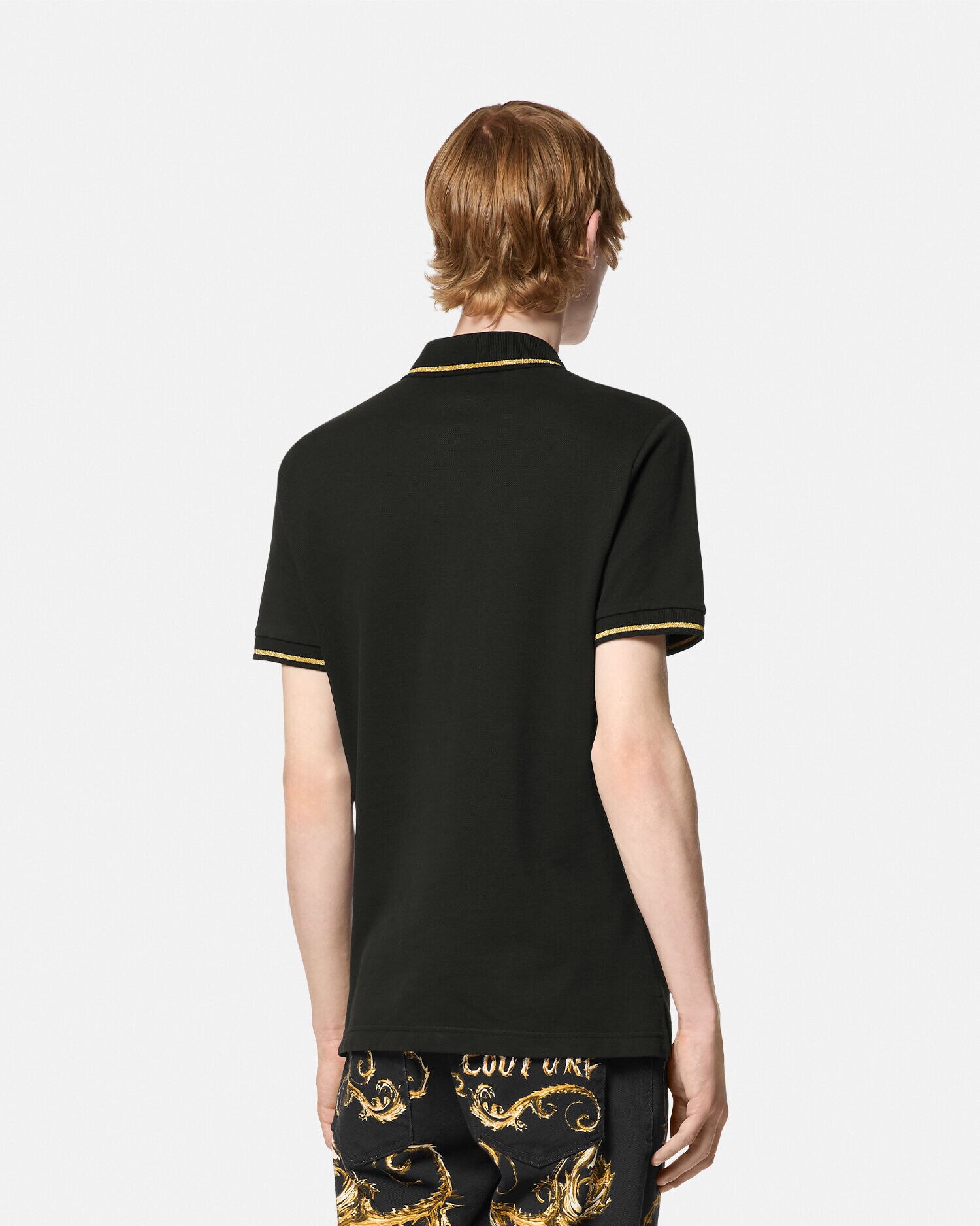 ★VERSACE★刺繍Vエンブレムポロシャツ Embroidered V-Emblem Polo Shirt | VERSACE US