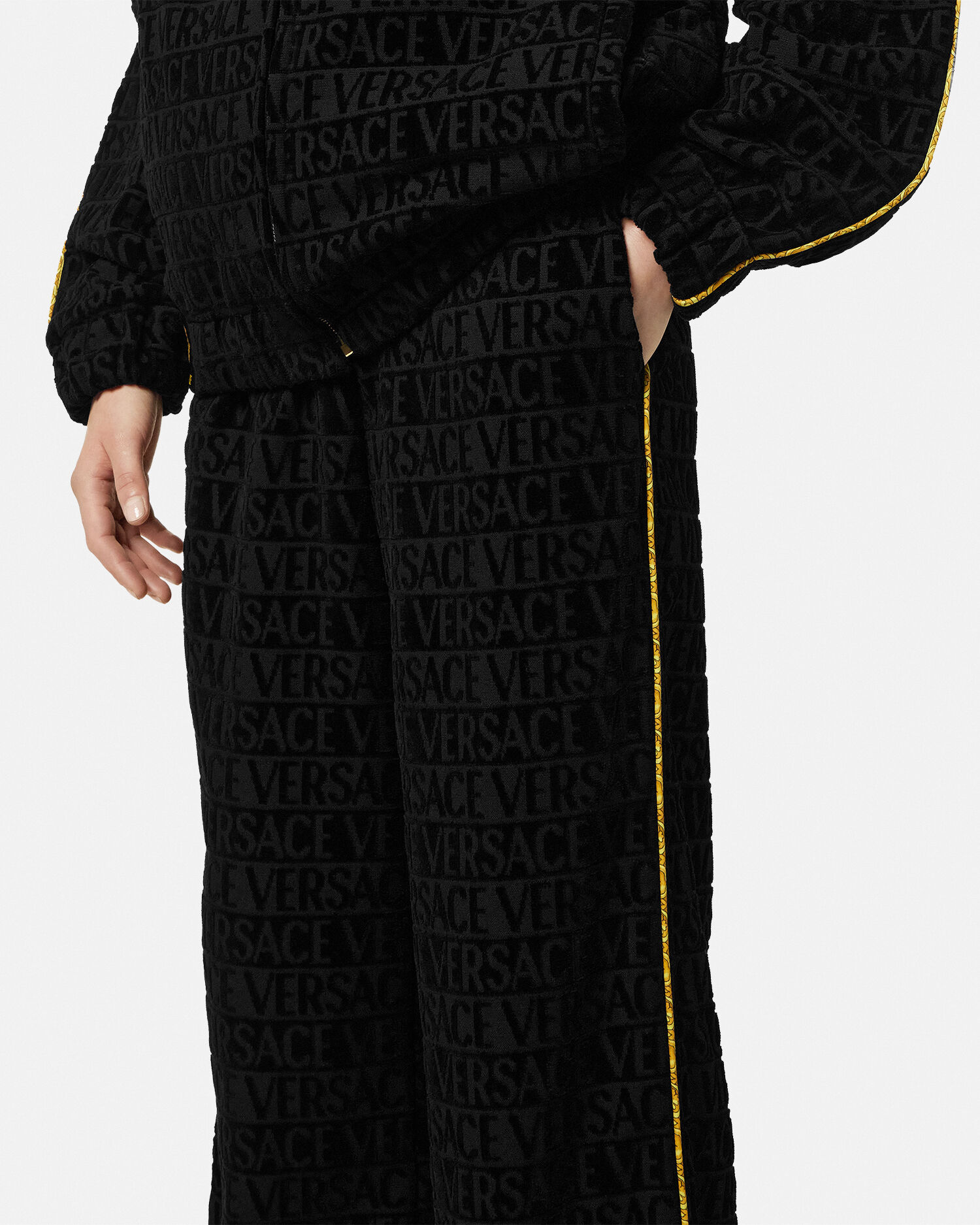 フレア スウェットパンツ I ♡ バロック ブラック,プリント | VERSACE JP