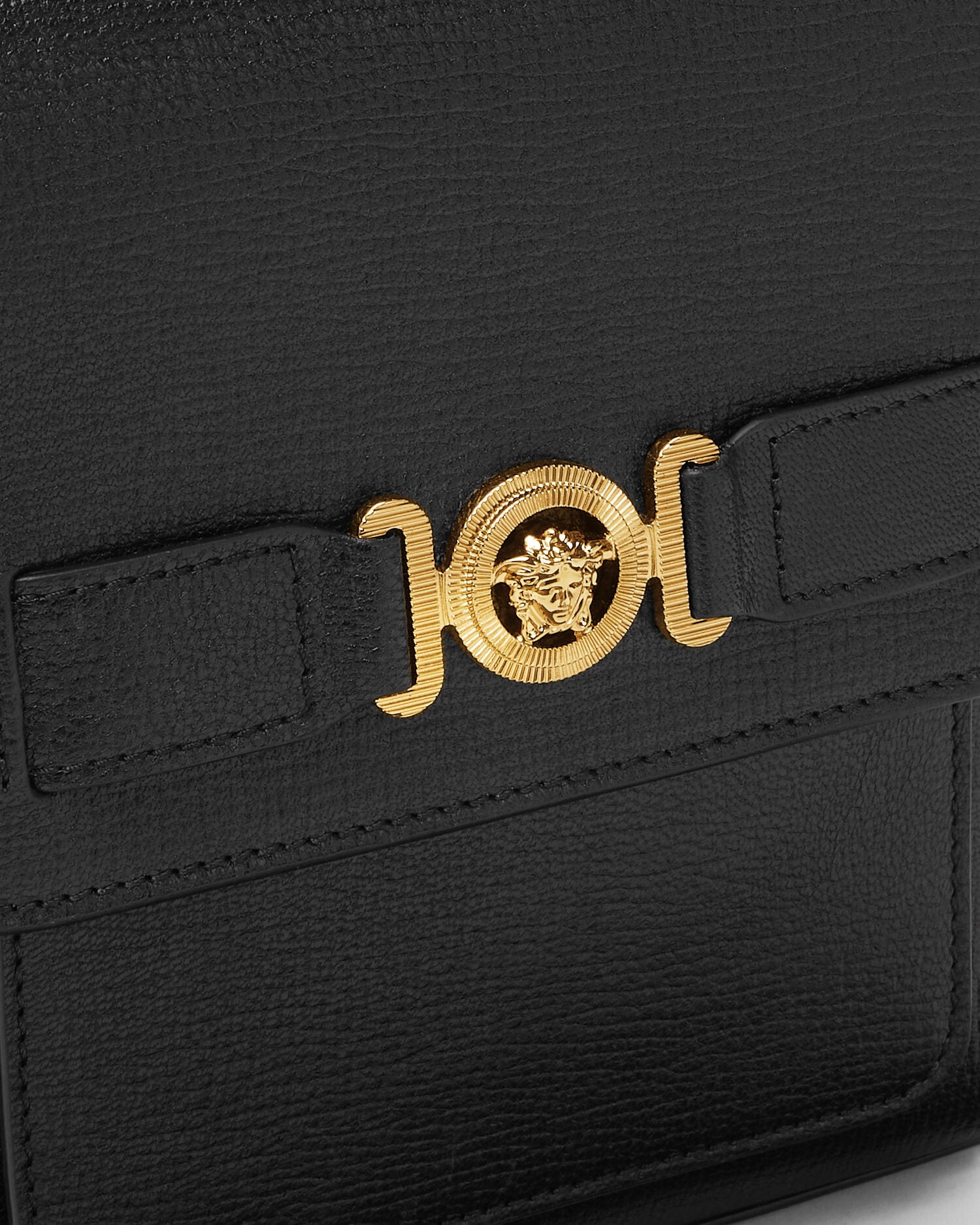 メドゥーサ ビギー レザー クロスボディ バッグ ブラック,ゴールド