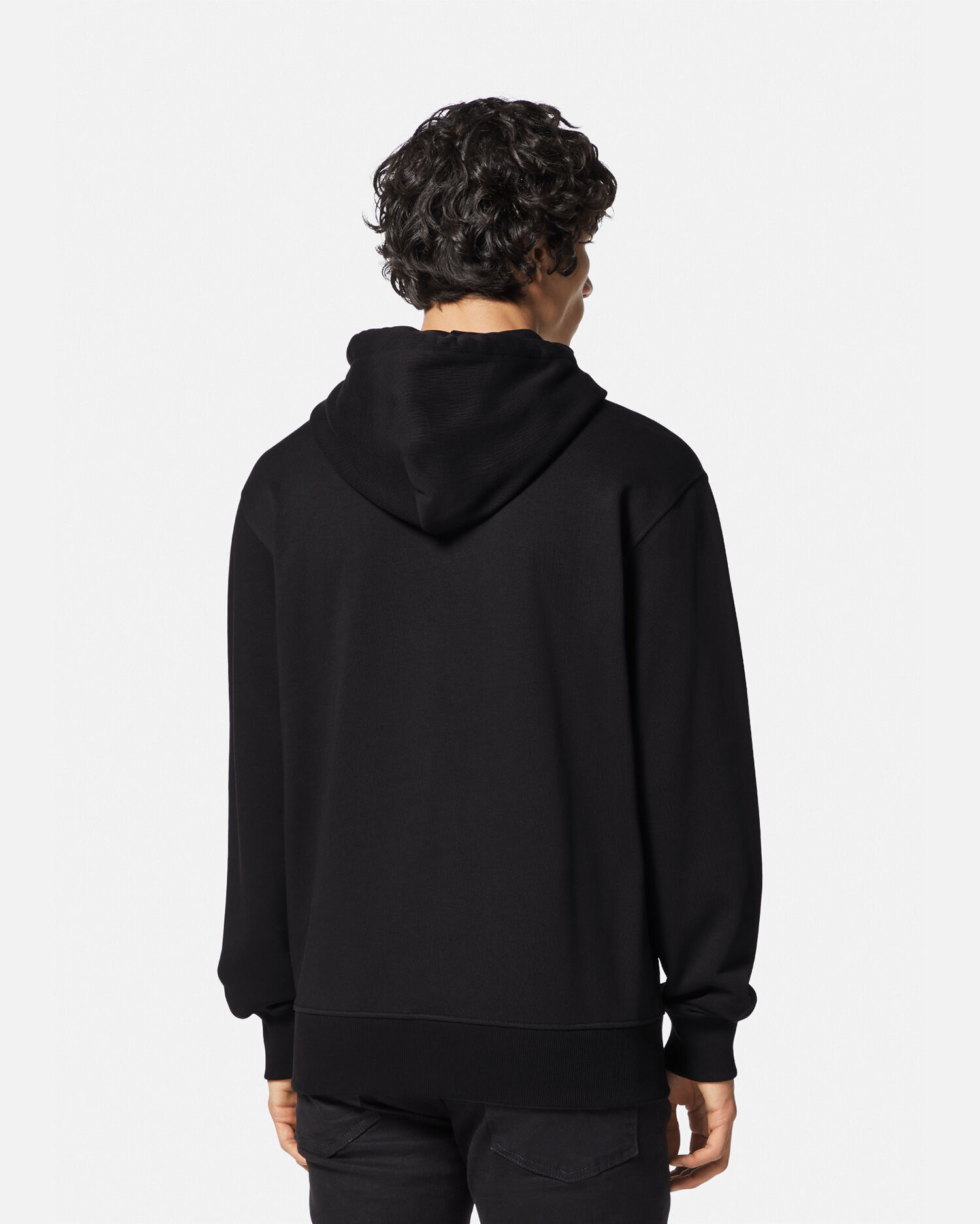 ★VERSACE★ V エンブレム ジッパー フーディ 関税送料込* レターV エンブレム ジッパー フーディ ブラック | VERSACE JP