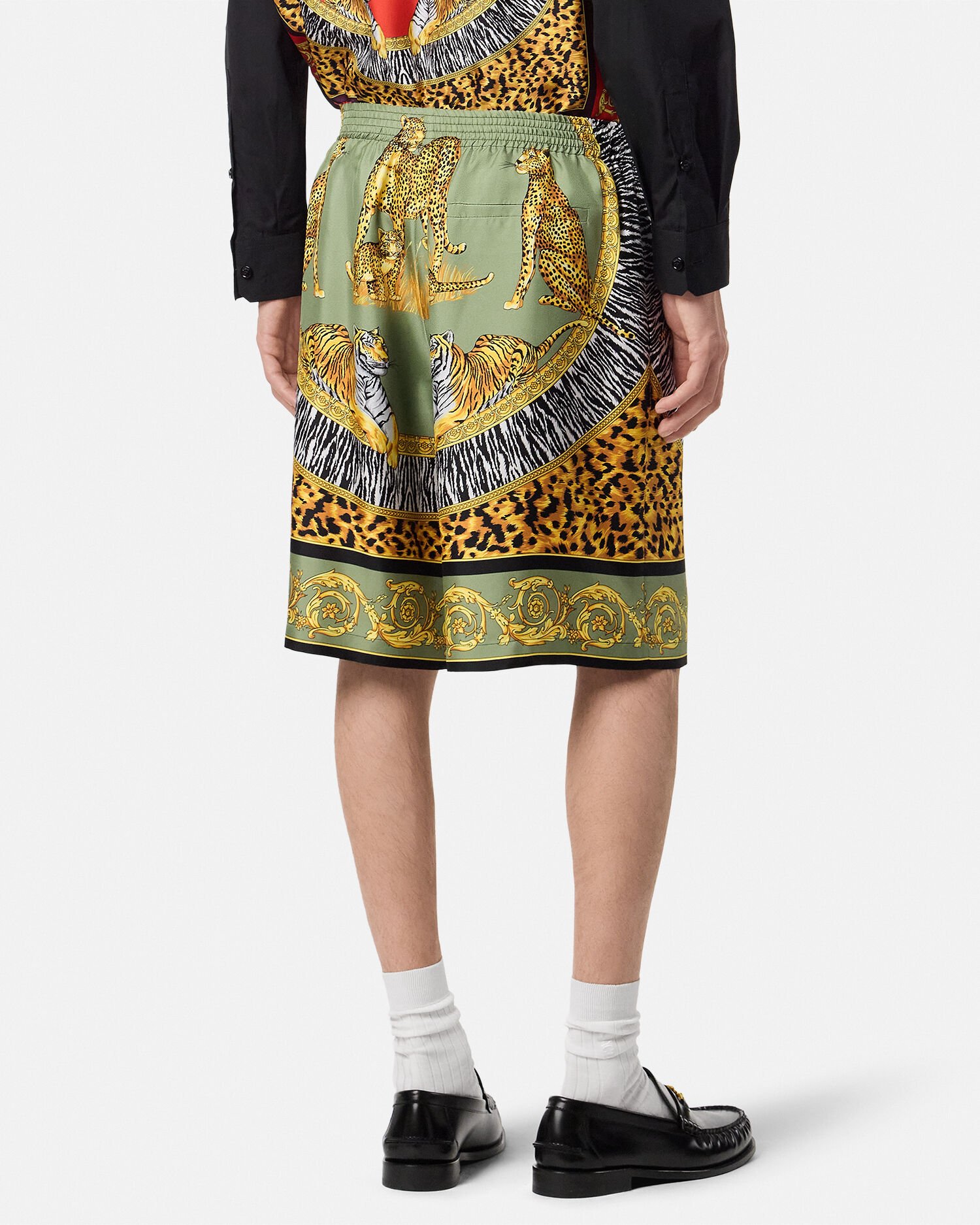 シルク ショートパンツ ワイルド キャッツ グリーン,ブラック | VERSACE JP