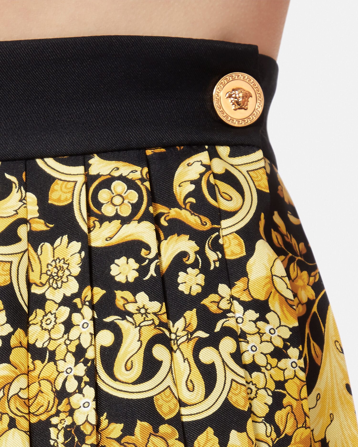 【新品】VERSACE ヴェルサーチ スカート　プリーツ プリント シルク ツイル プリーツ ミニ スカート ブラック,プリント