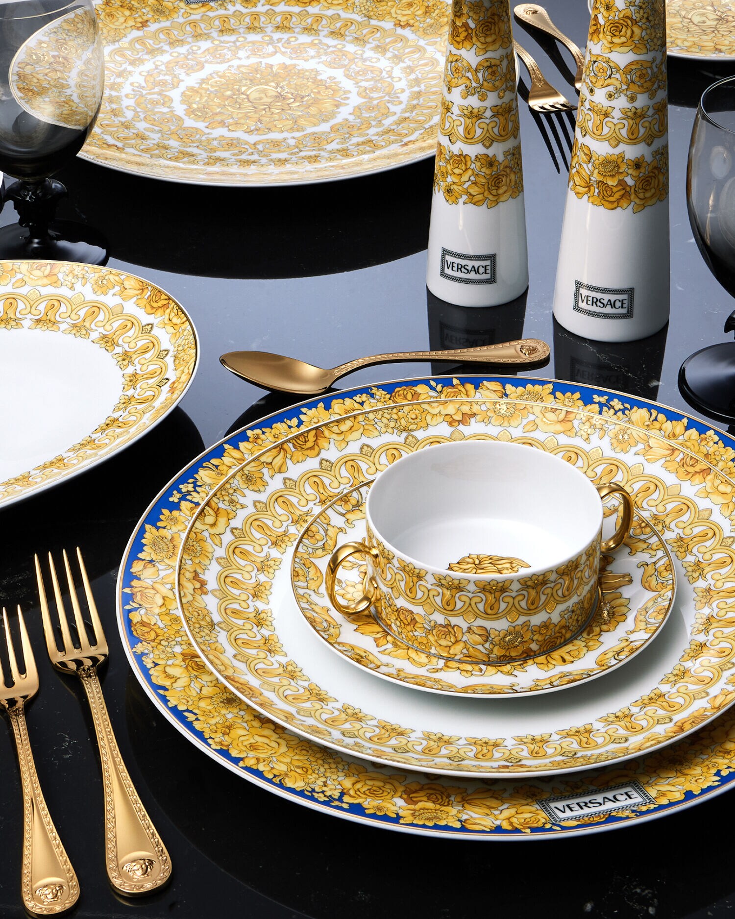 メドゥーサ ラプソディ ディナー プレート 28 cm プリント | VERSACE JP