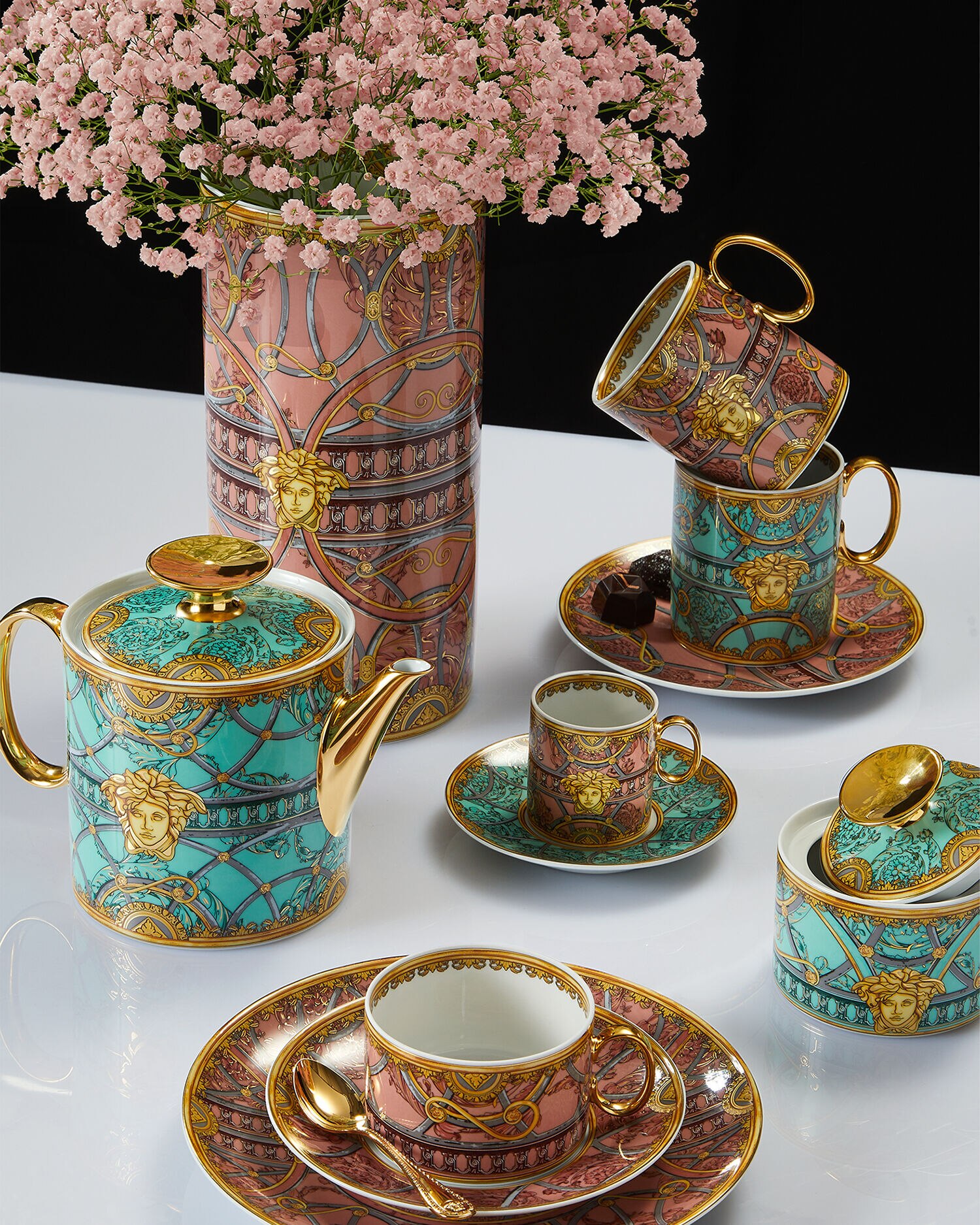 Gianni Versace - ベルサール・食器 ヴェルサーチェ ローゼンタールコレクション: ラグジュアリーな