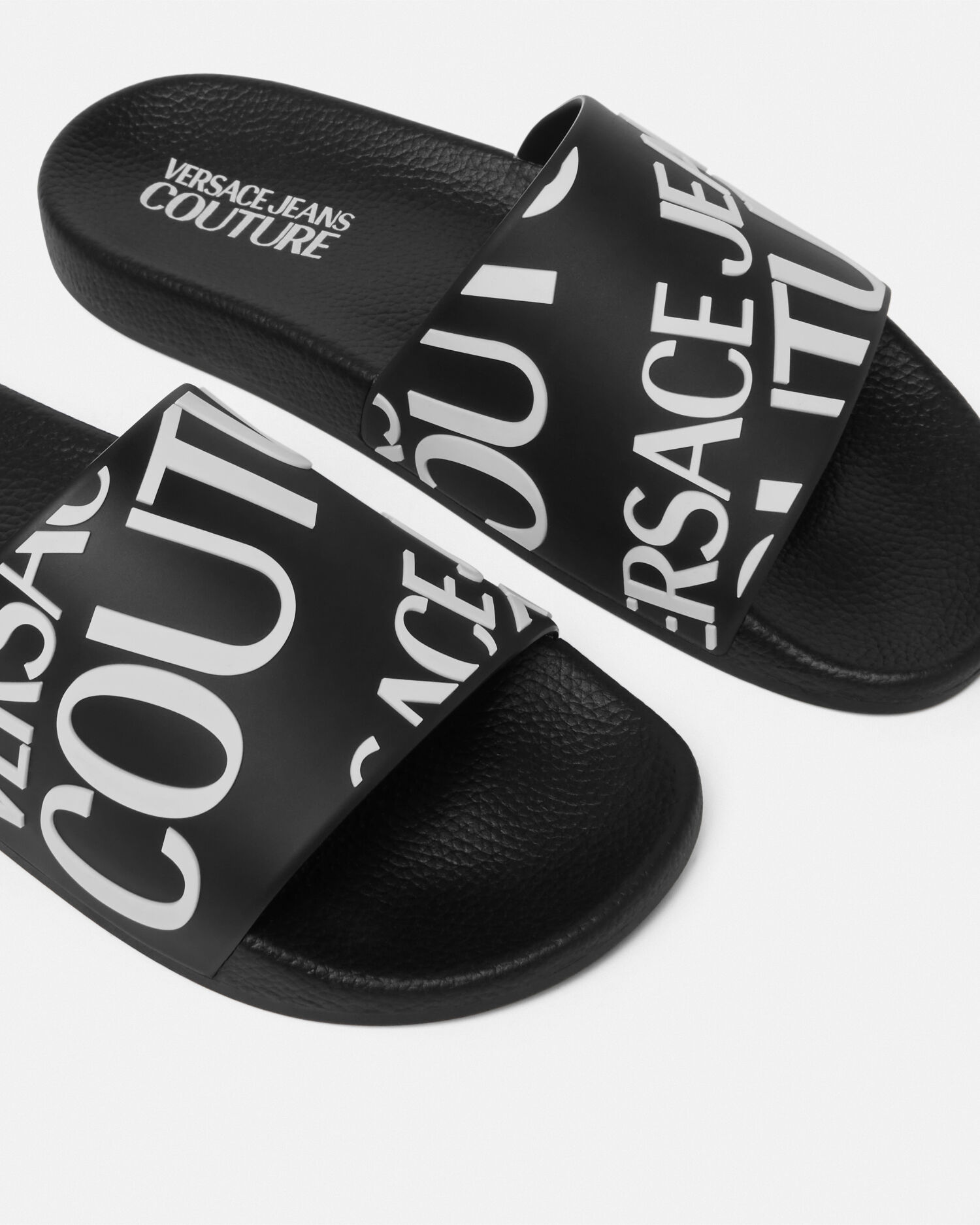 【VERSACE JEANS】ロゴ サンダル VERSACE JEANS COUTURE☆彡ロゴデザイン サンダル/送料込 靴