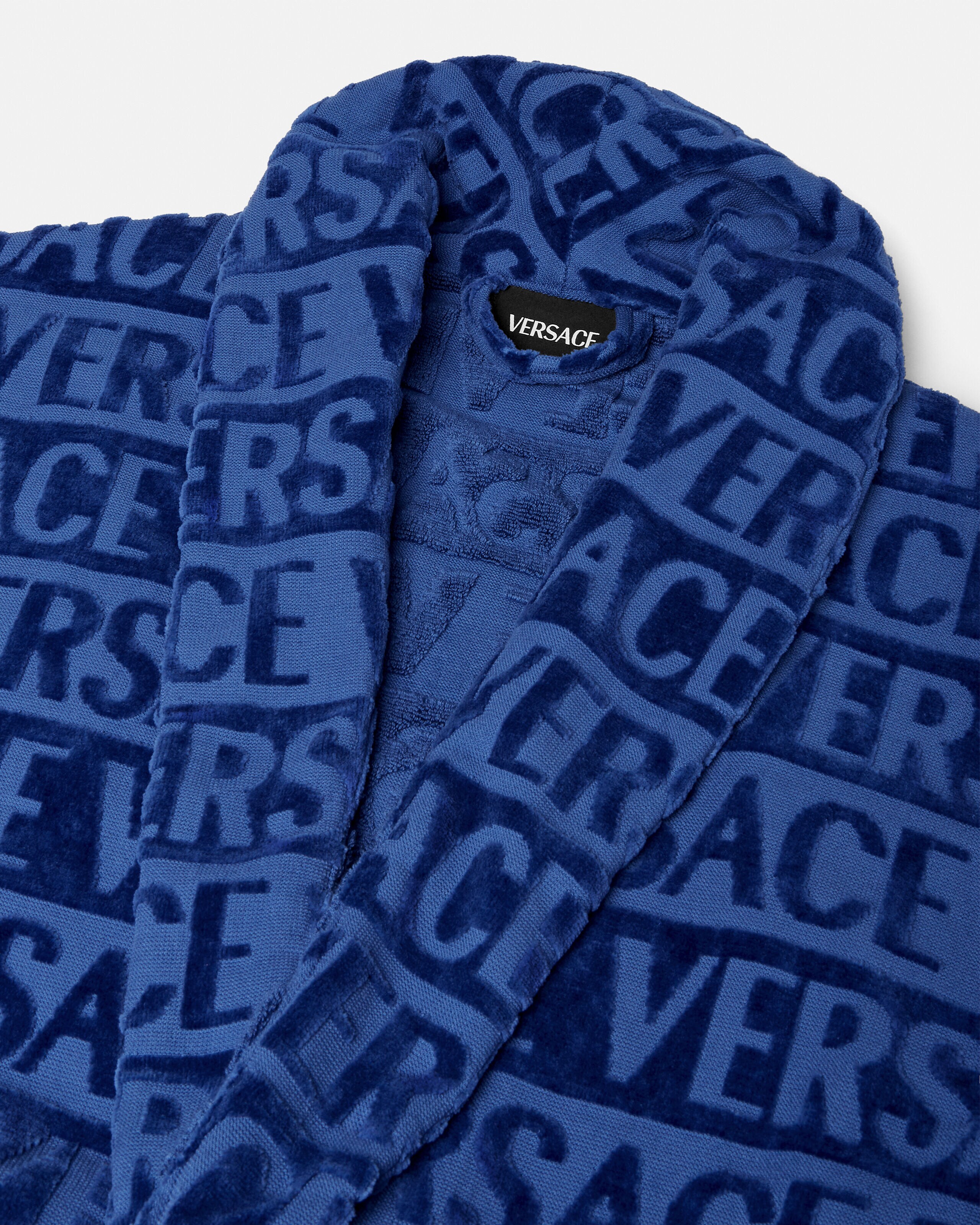 I ♡ バロック バスローブ ブルー | VERSACE JP