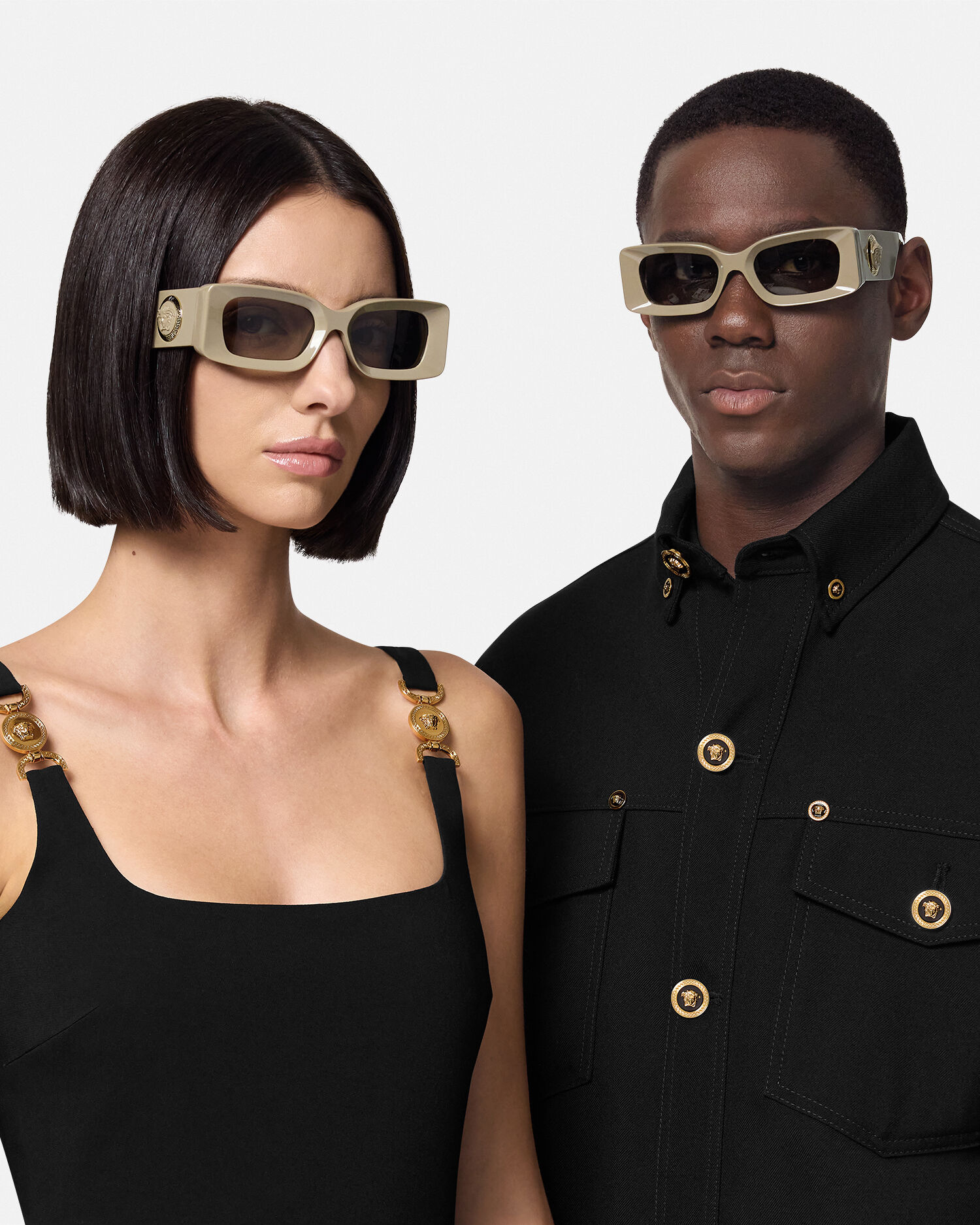 サングラス メドゥーサ メダリオン グリーン | VERSACE JP