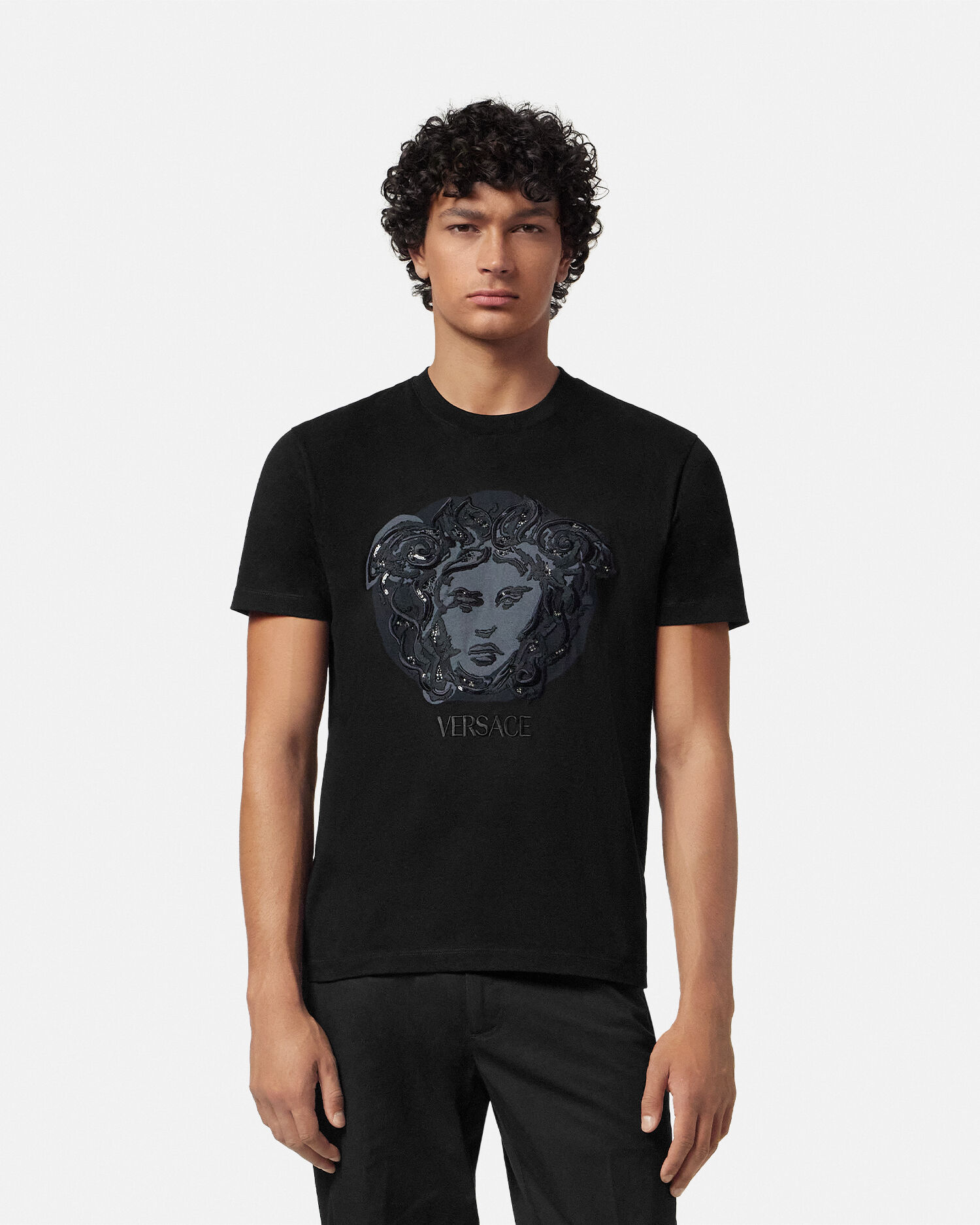刺繍入り Tシャツ メドゥーサ | VERSACE JP