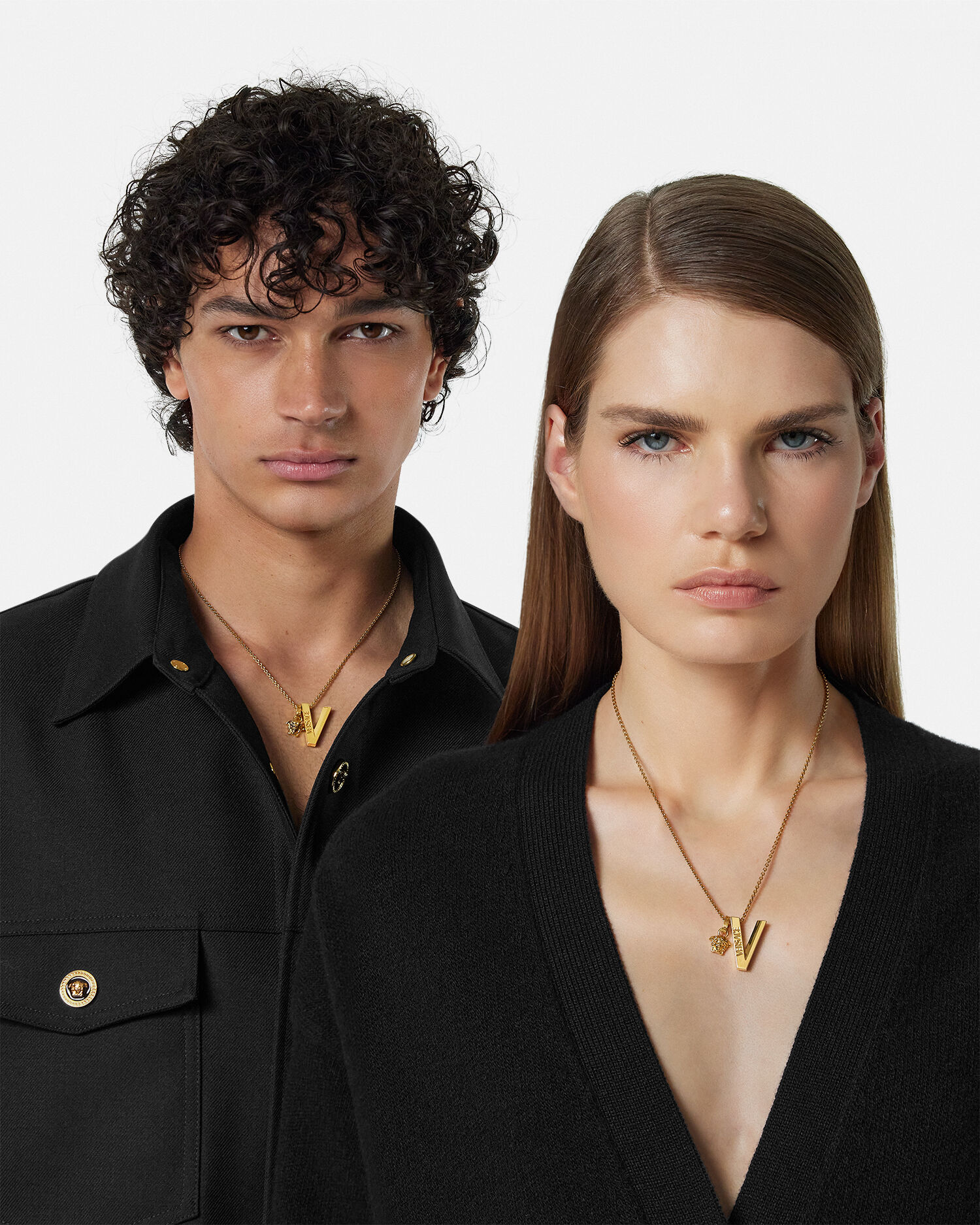 ネックレス V2025 Chain | VERSACE JP