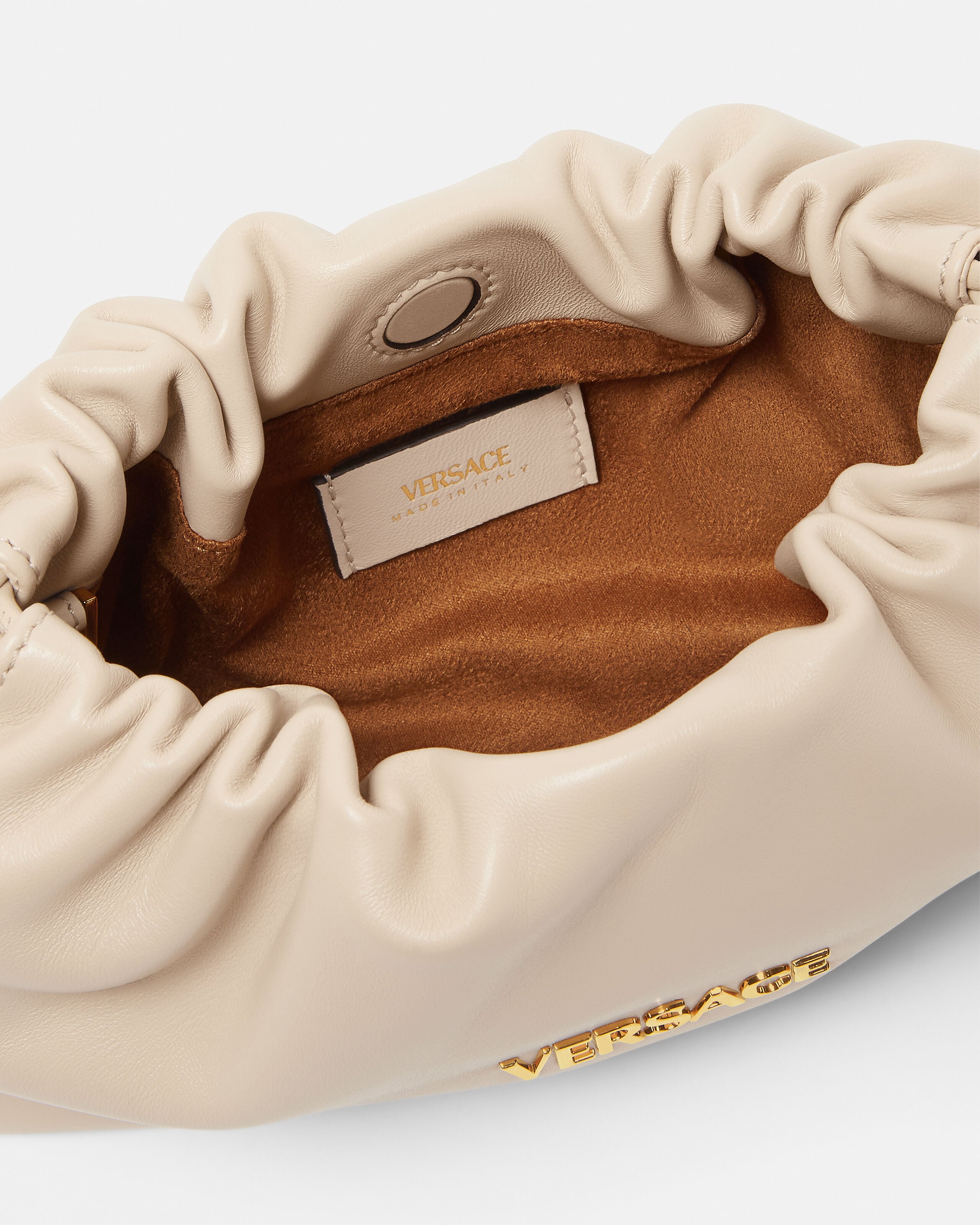 ヴェルサーチェ タグ ナッパ ミニバッグ ベージュ | VERSACE JP