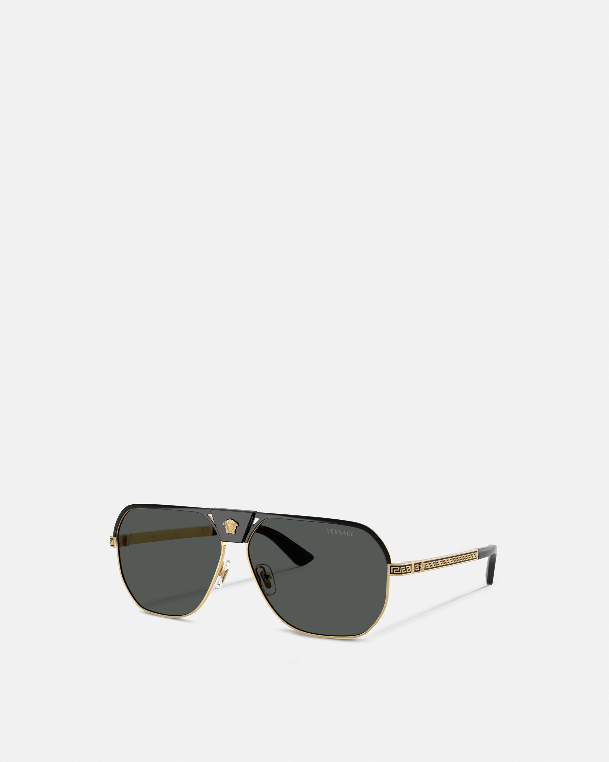 VERSACE サングラス　ブラック×ゴールド Versus by Gianni Versace 1996 Sunglasses Gold Lion Black MOD E29