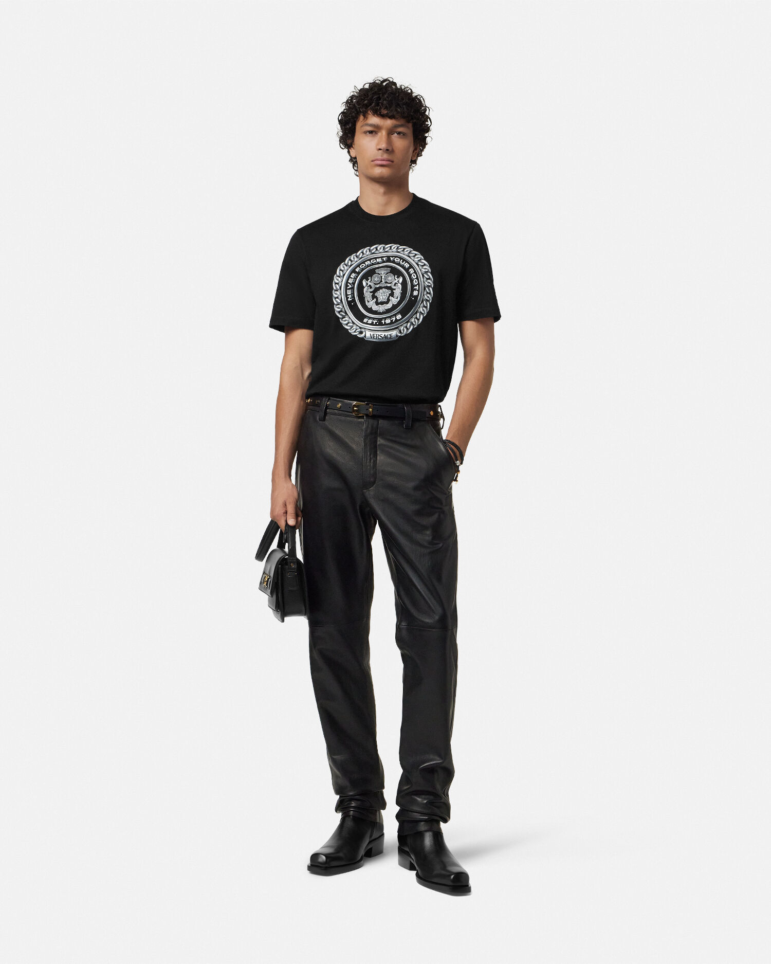 メンズ ポロシャツ& Tシャツ｜ヴェルサーチェ 日本