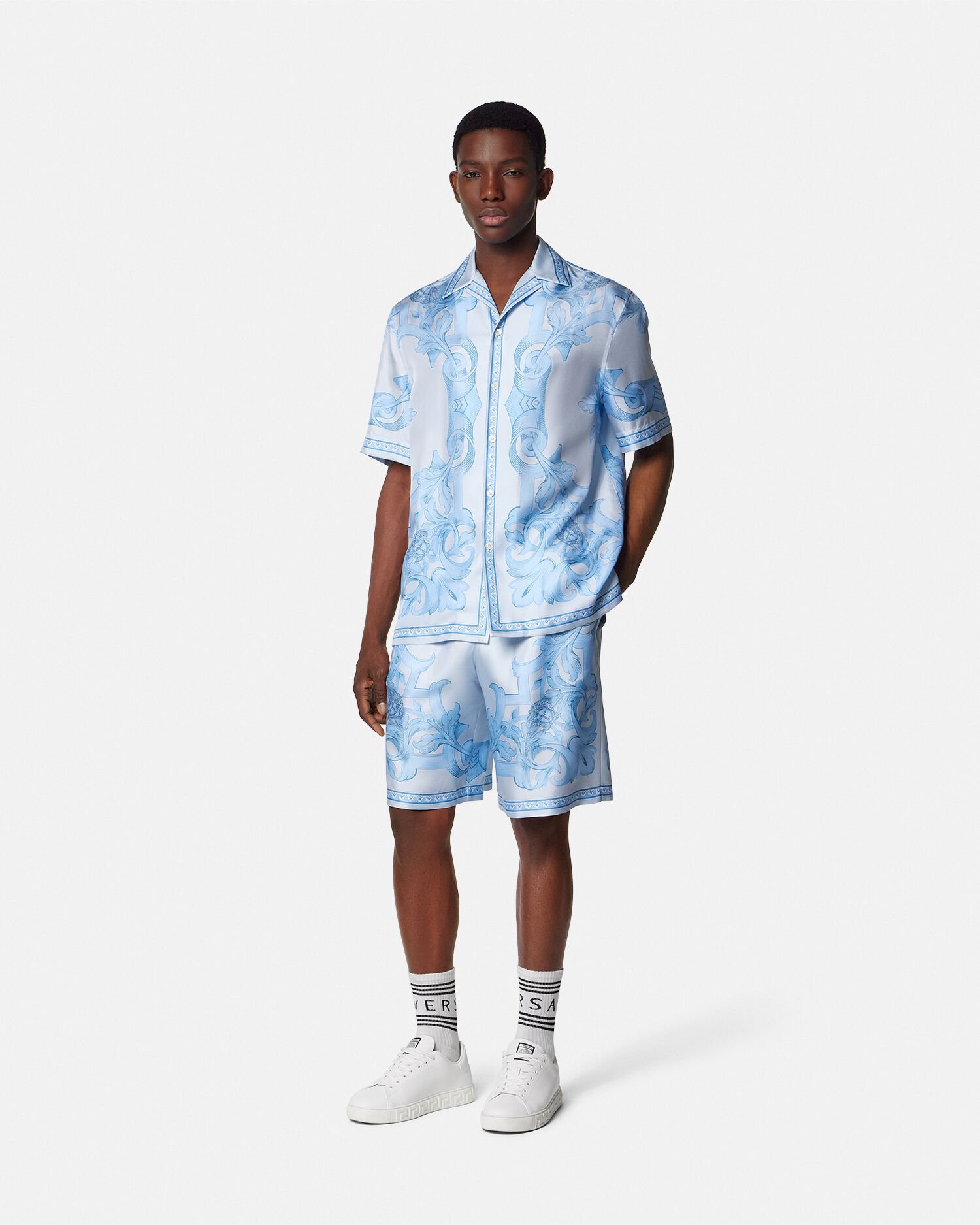 シルク シャツ アーキテクチュラル バロック ブルー,ホワイト | VERSACE JP