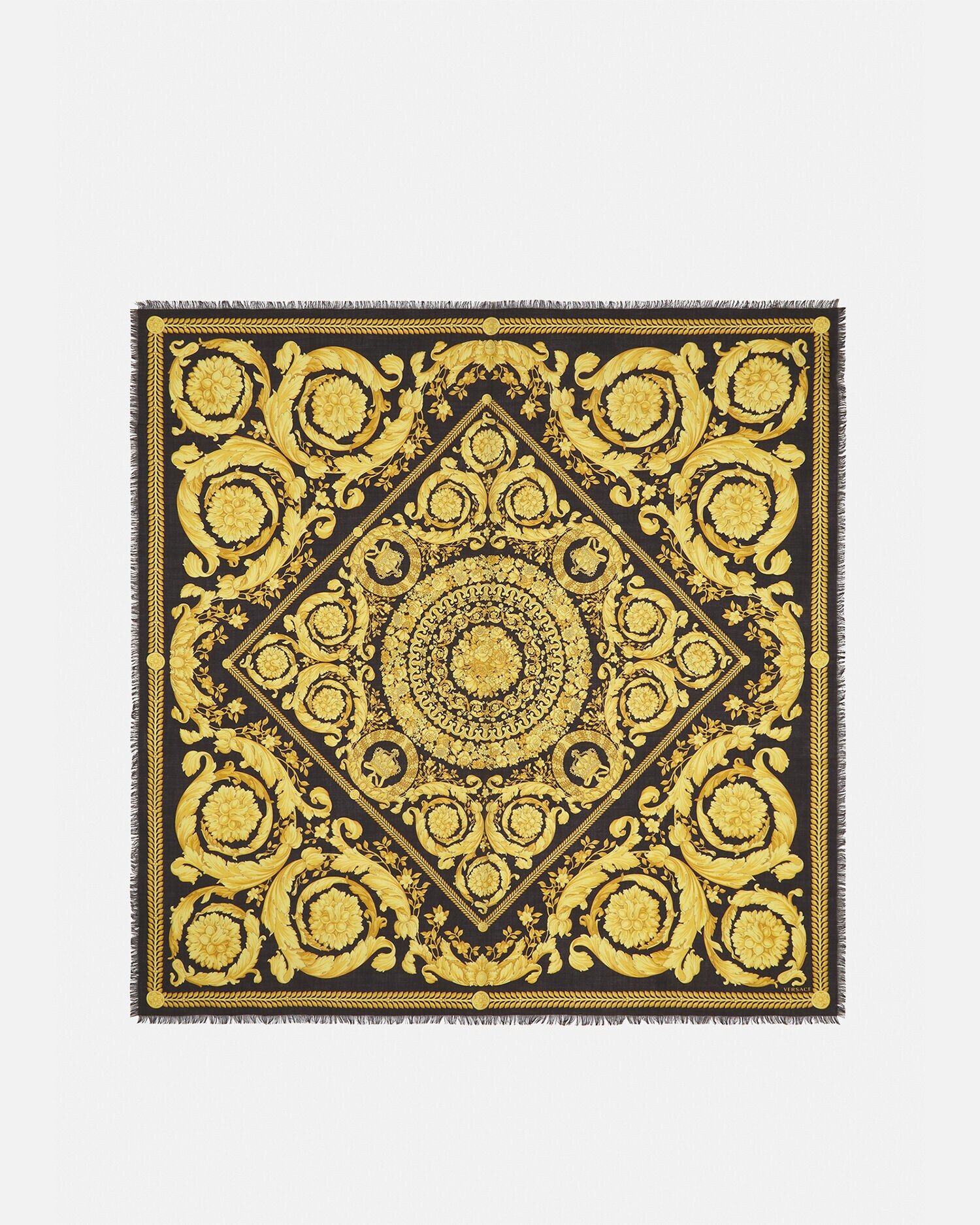 VERSACE フリンジショール シルク ブラック×ゴールド　男女兼用 プリント カシミヤブレンド フリンジ ショール 140 cm プリント