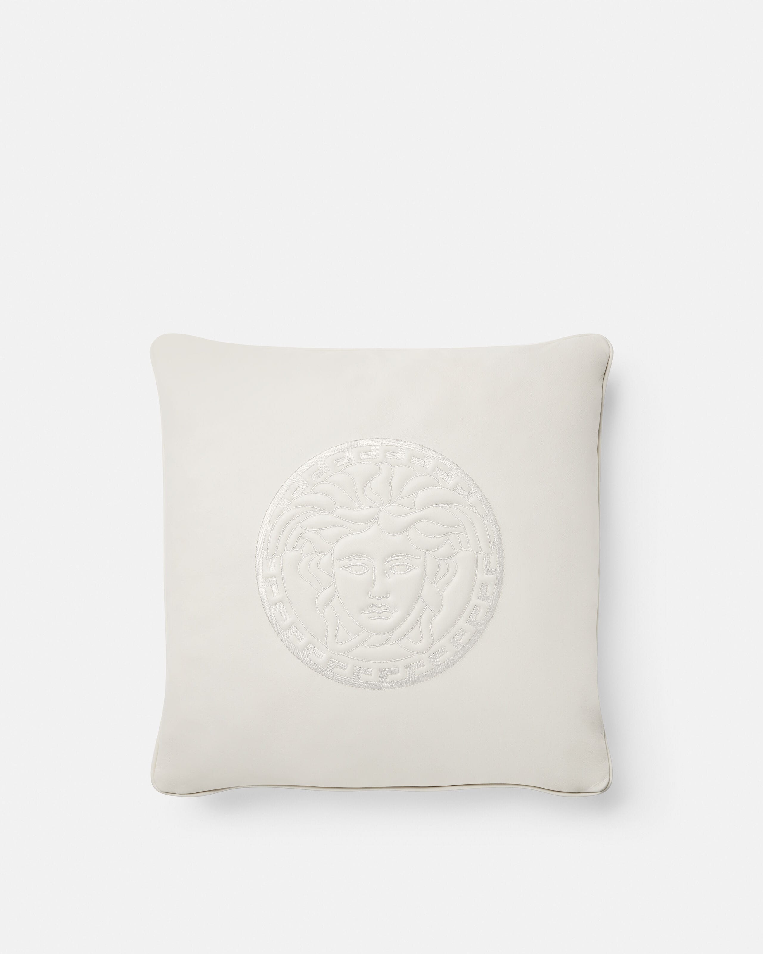 ヴェルサーチェラグジュアリー ピロー & クッション | ヴェルサーチェ 日本