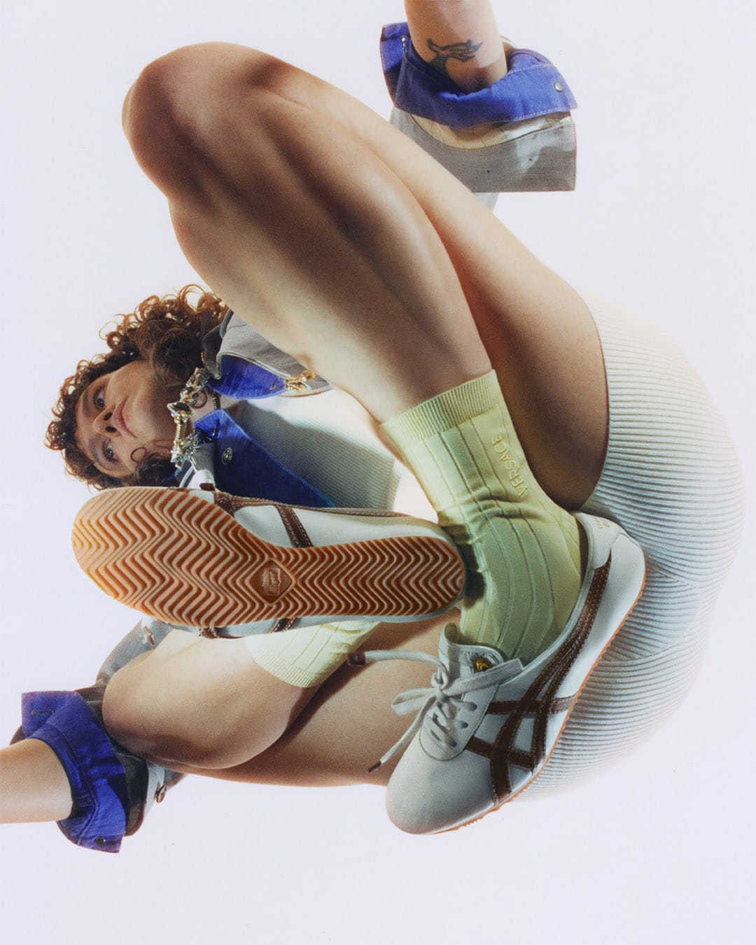 オニツカタイガー x ヴェルサーチェ