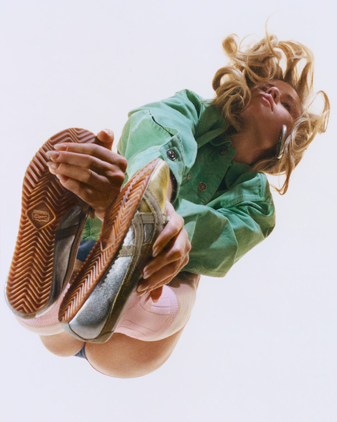 レディース オニツカタイガー x ヴェルサーチェ