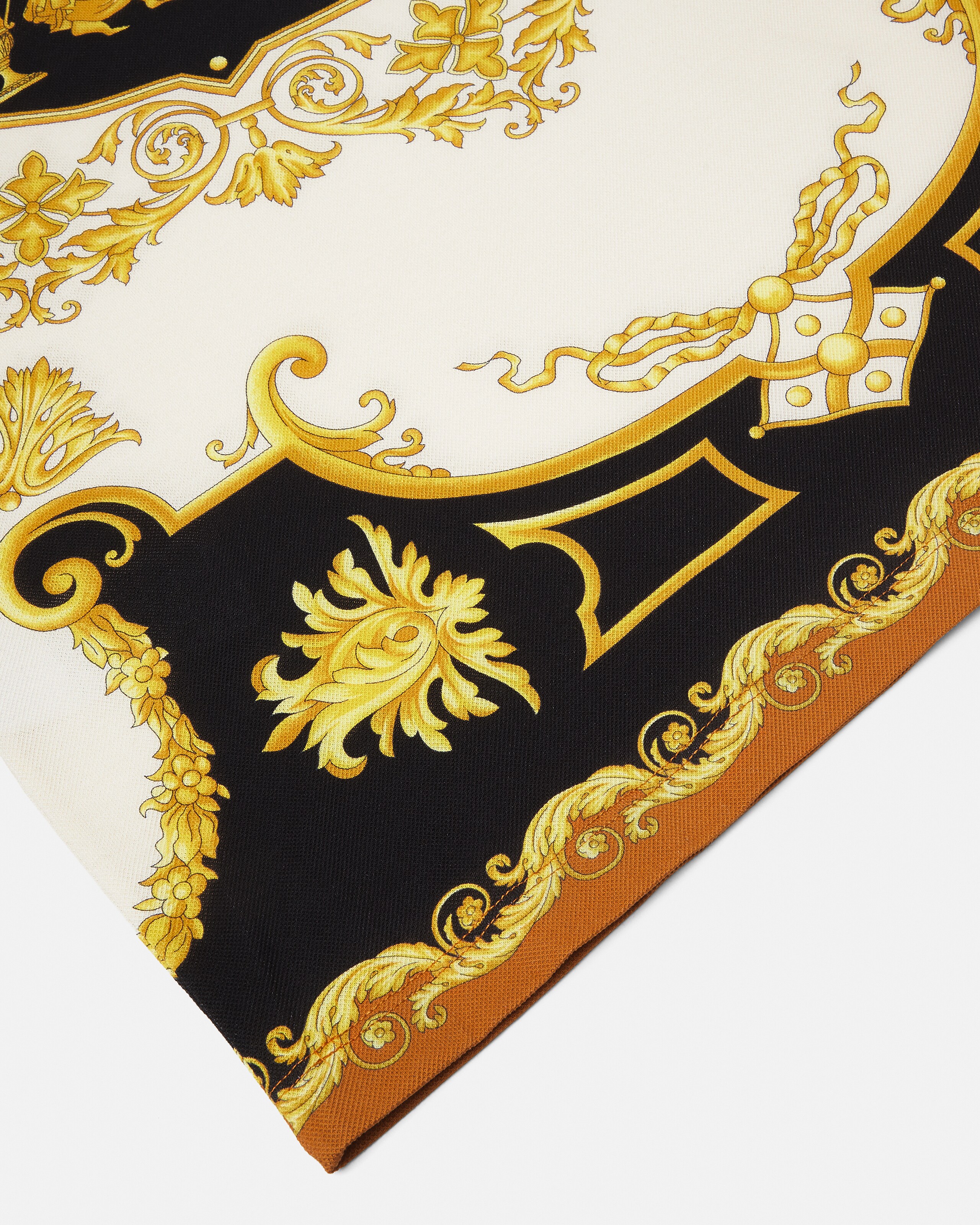 ★Giovanni Versace★ウールスラックス ロゴチャーム ジップ 金 プリント コットン ピケ ポロ ブラック,ゴールド | VERSACE JP