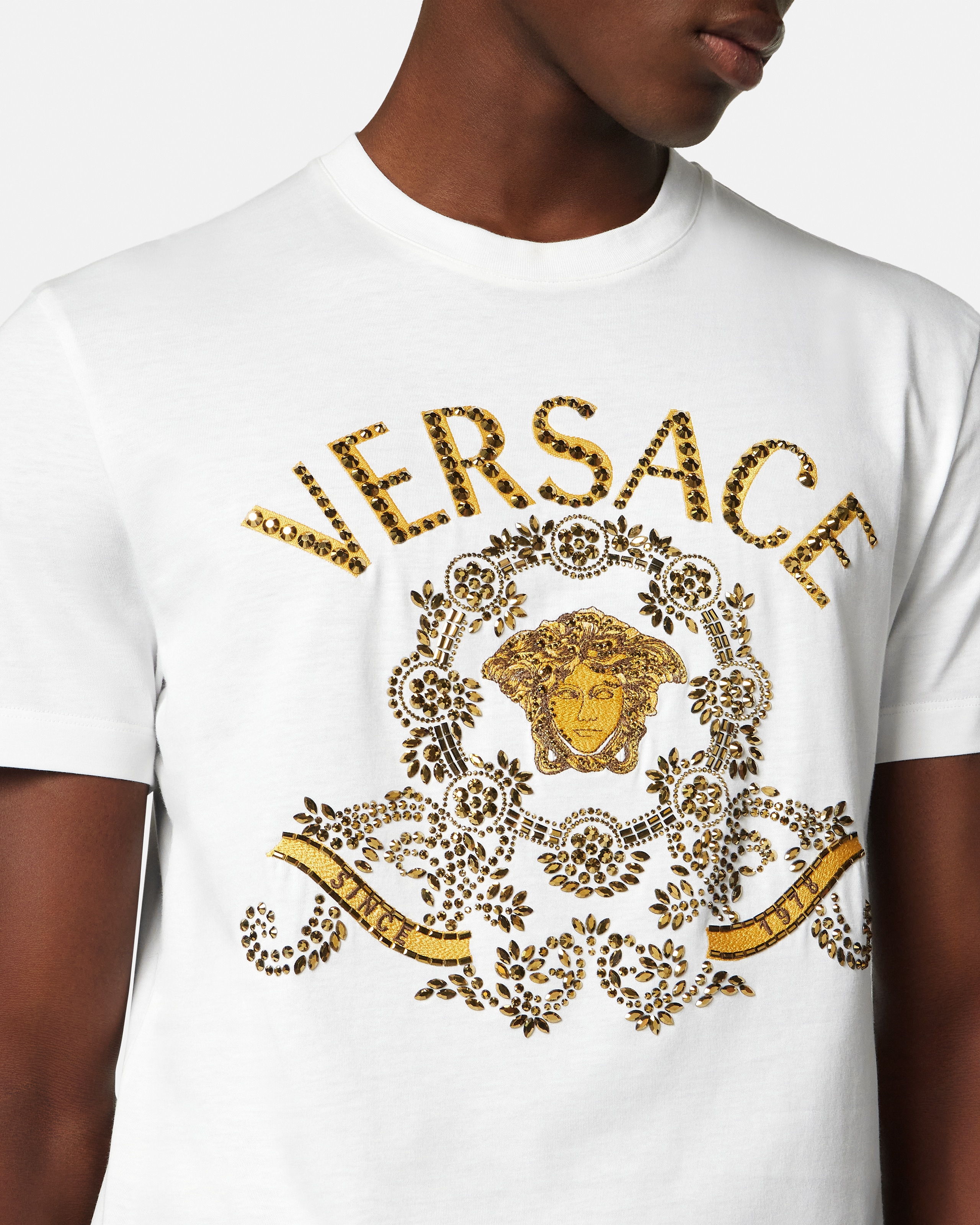 刺繍入り コットンジャージー スリム Tシャツ ホワイト | VERSACE JP