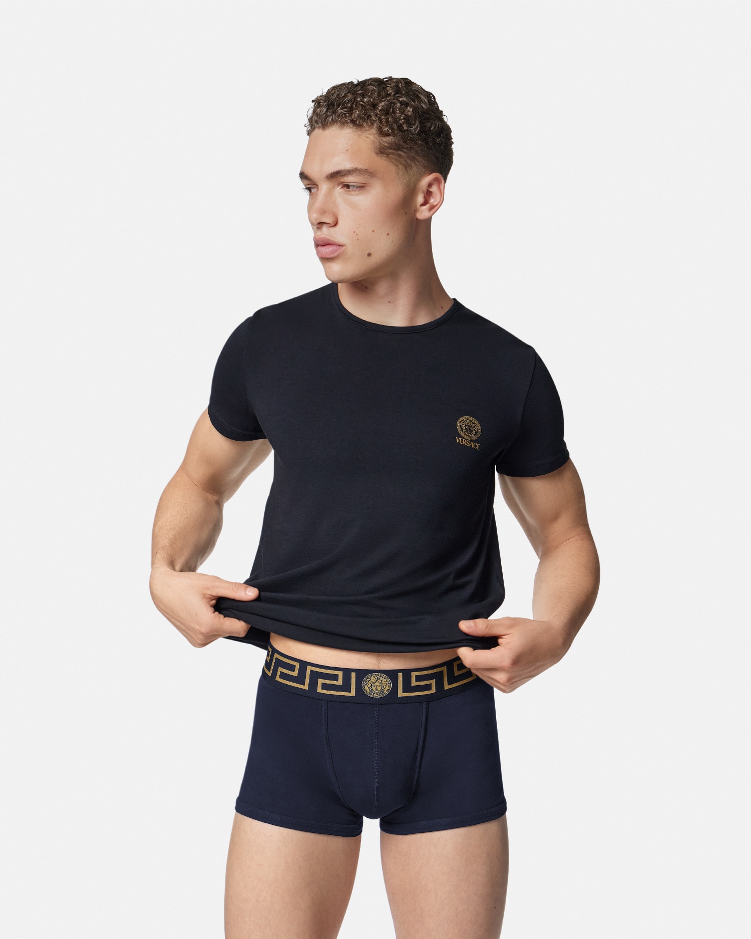 ゆっち様　VERSACE 新品　グレカ ボーダー ソング　Tバッグ　ブリーフ VERSACE 新品正規品 グレカ ボーダー ソング Tバッグ ブリーフ