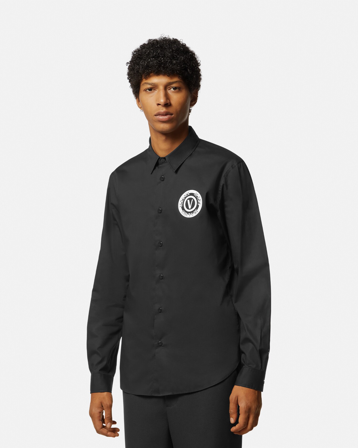 VERSACE ケントさん用 レターV エンブレム シャツ ブラック,プリント | VERSACE JP