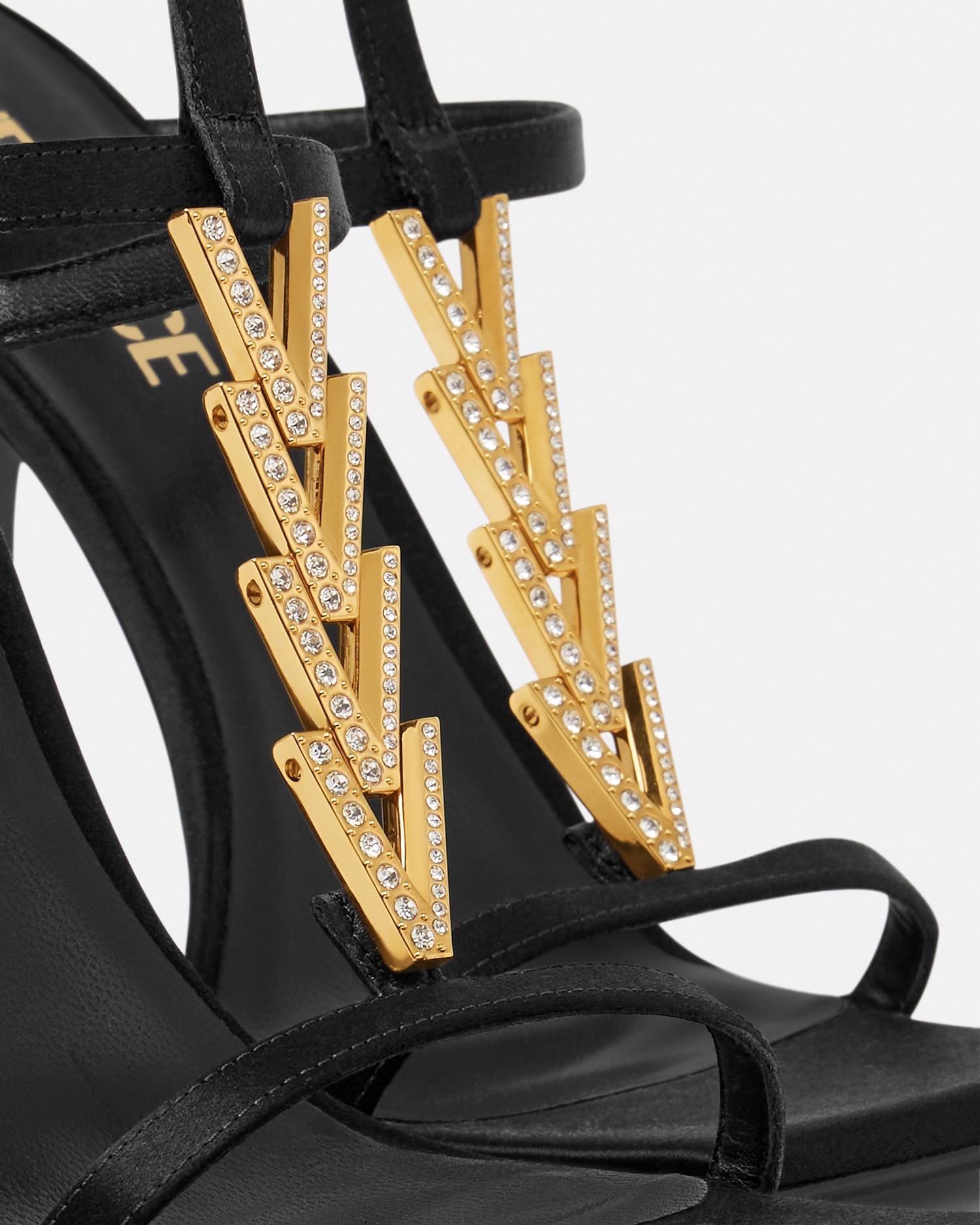 Versaceサンダル　ヒール 楽天市場】VERSACE ヴェルサーチ メドゥーサ ビギー