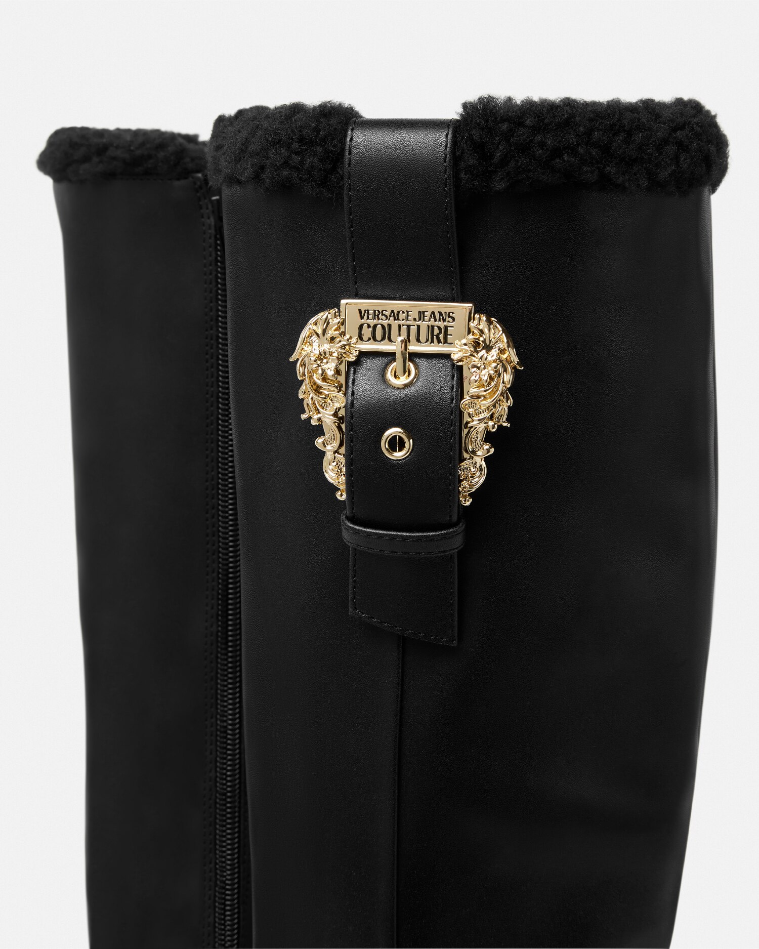 【関税込み】Versace Jeans Couture ロングブーツ Versace Jeans Couture Drew バロック ロングブーツ | ブラック