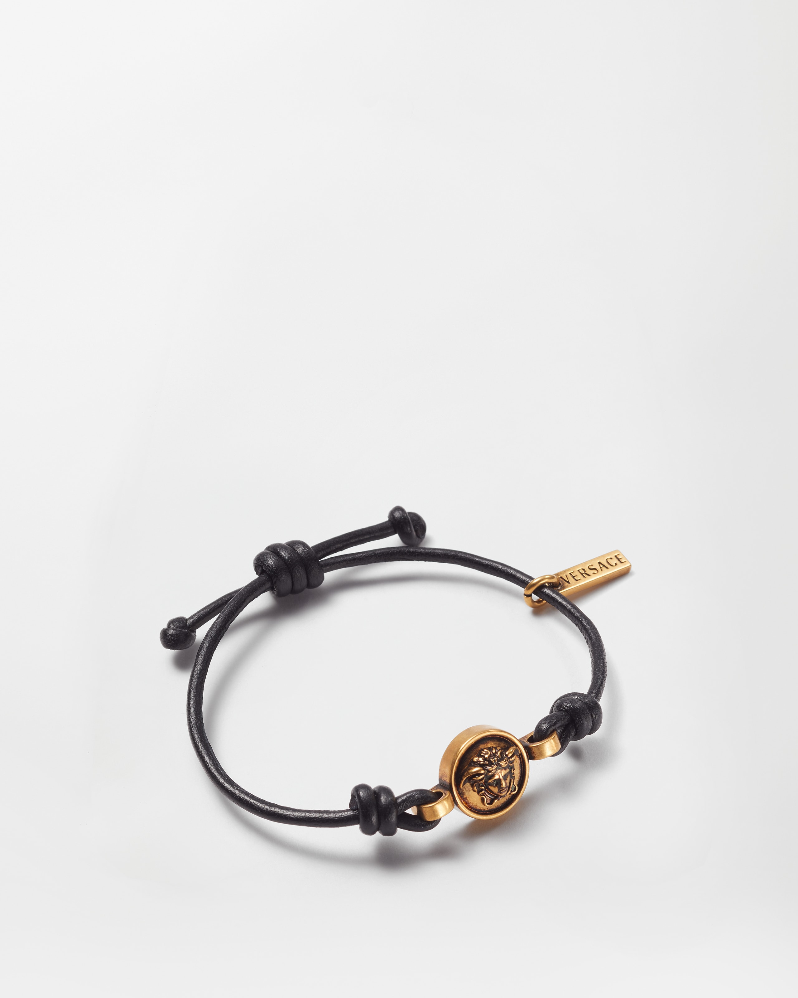 ジュエリー コレクション | ヴェルサーチェ 日本