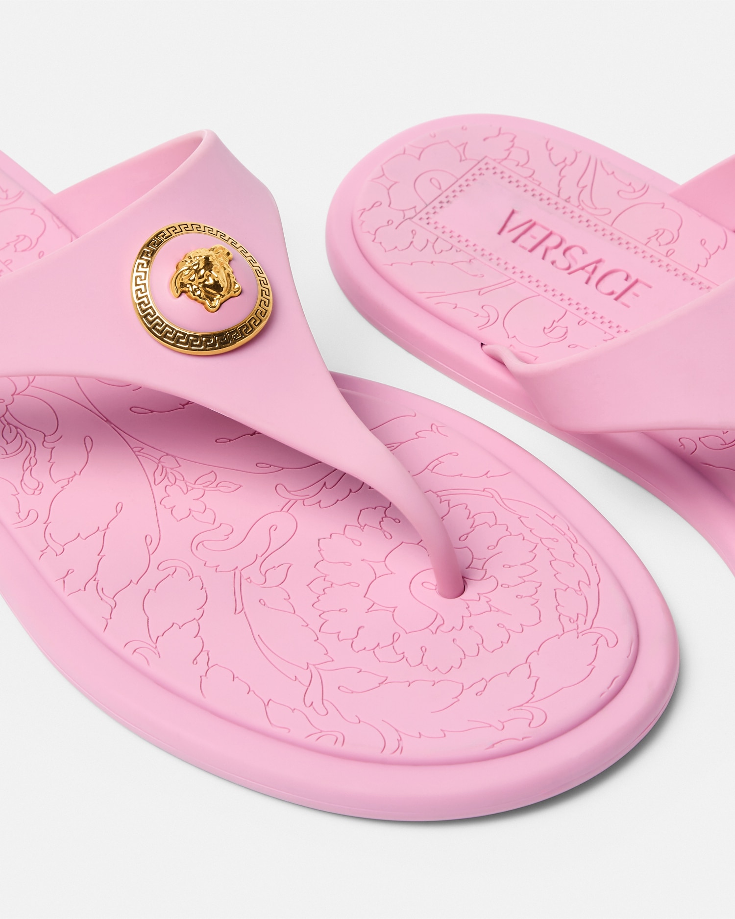 【Versace】ピンク Alia ラバー フラットサンダル 90_1016248-