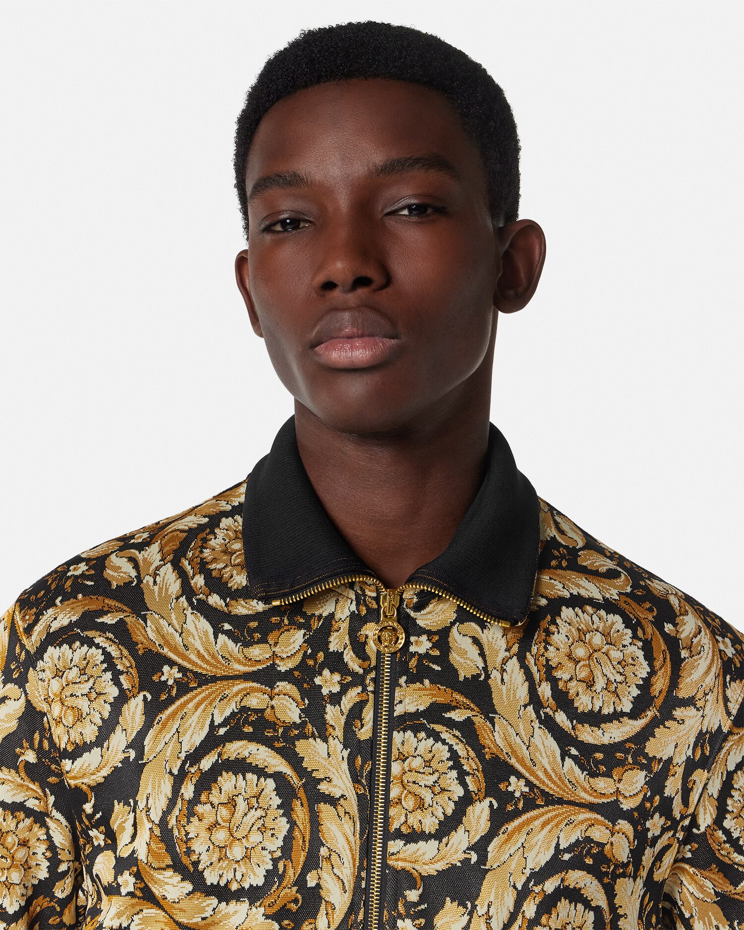 ヴェルサーチクラシックVERSACE CLASSIC V2 ロゴトリムメッシュ
